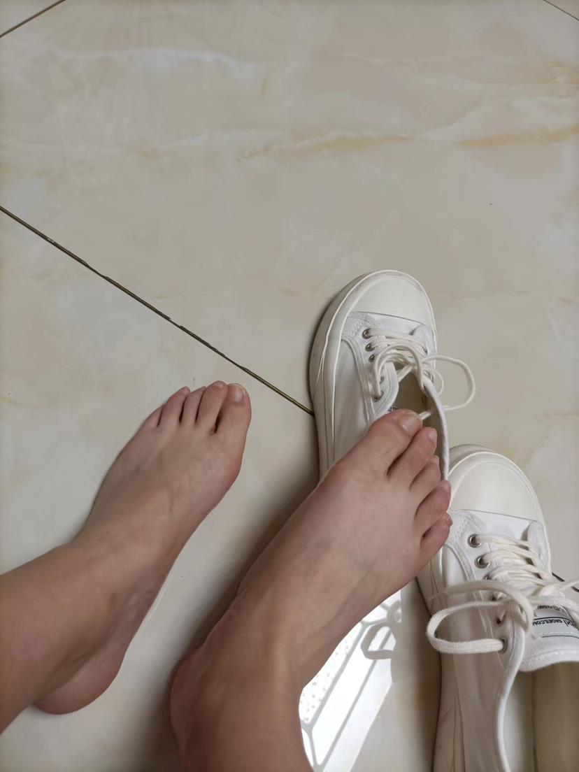 图片[39]-[誉铭传媒]袜足摄影 2022年《8月整合福利》二 （1）[84P] – 速更版-美库