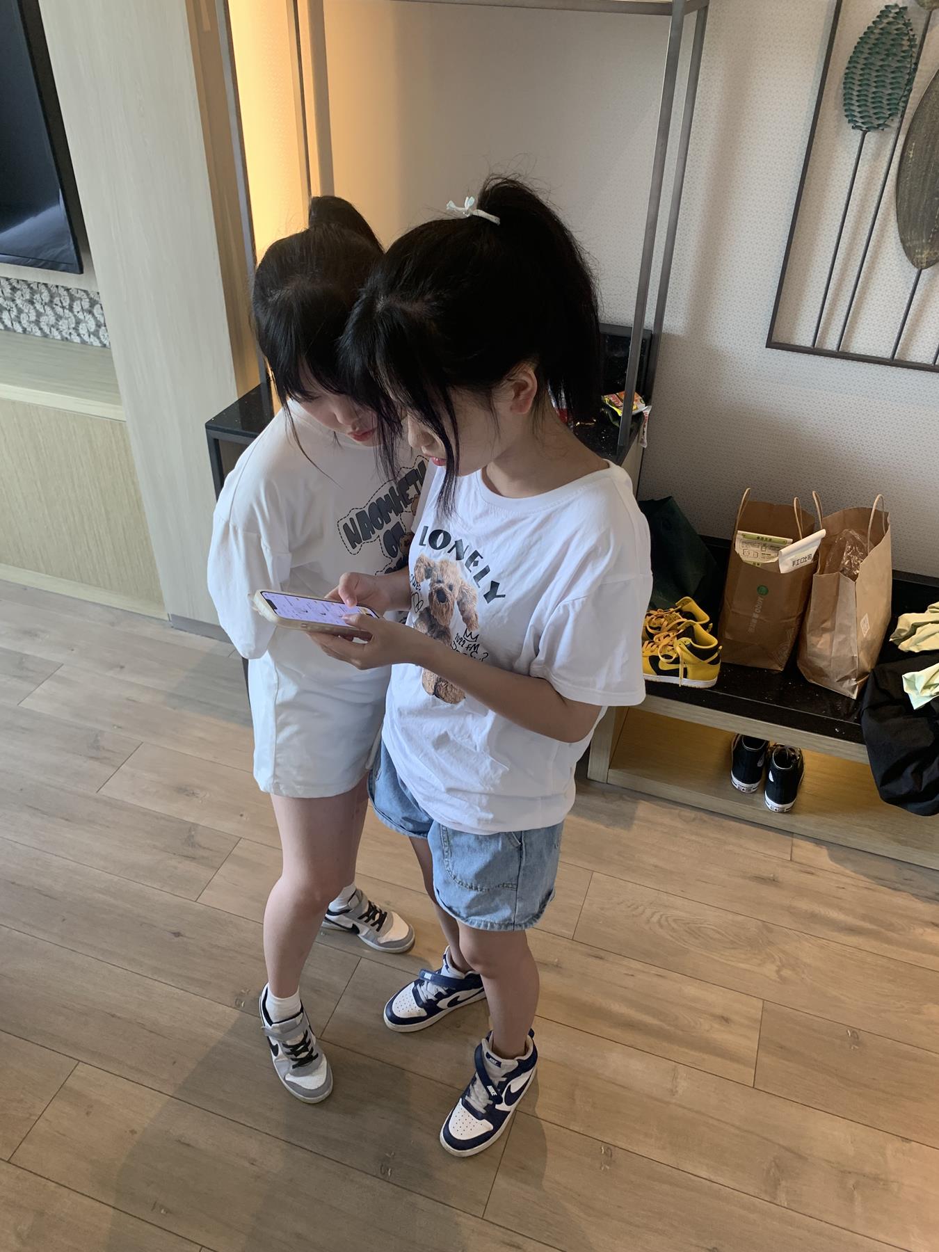 图片[34]-[誉铭传媒]袜足摄影 2022年《8月整合福利》二 （2）[49P] – 速更版-美库