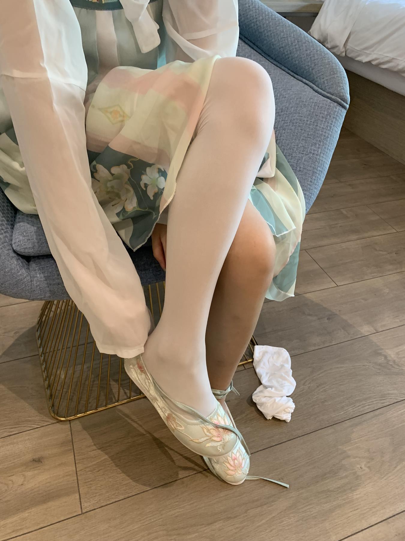 图片[82]-[誉铭传媒]袜足摄影 2022年《8月整合福利》二 （1）[84P] – 速更版-美库