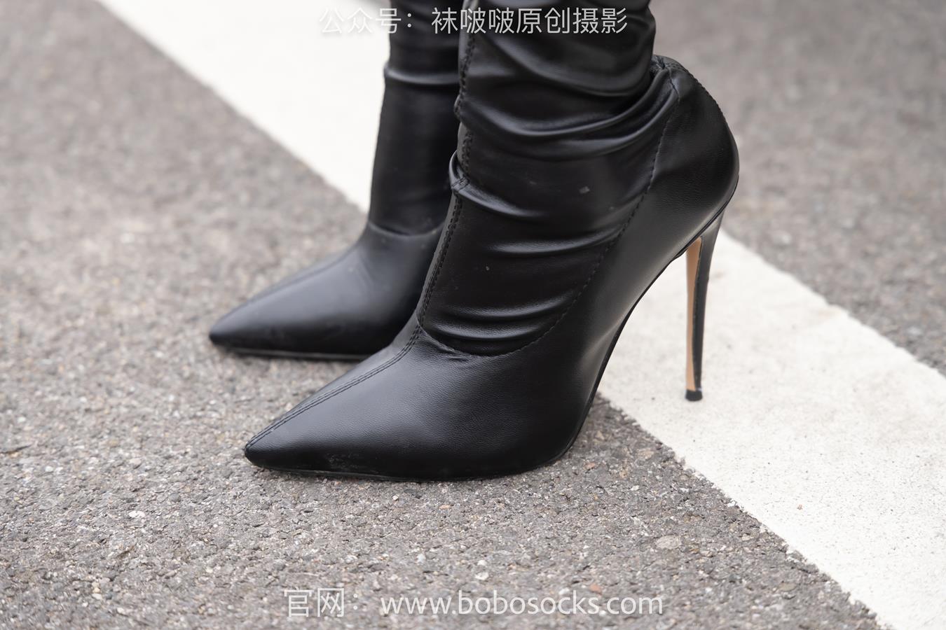 图片[24]-[BoBoSocks袜啵啵]NO.146 小甜豆-高跟长靴、黑色踩脚裤、肉丝 (1) [84P] – 速更版-美库