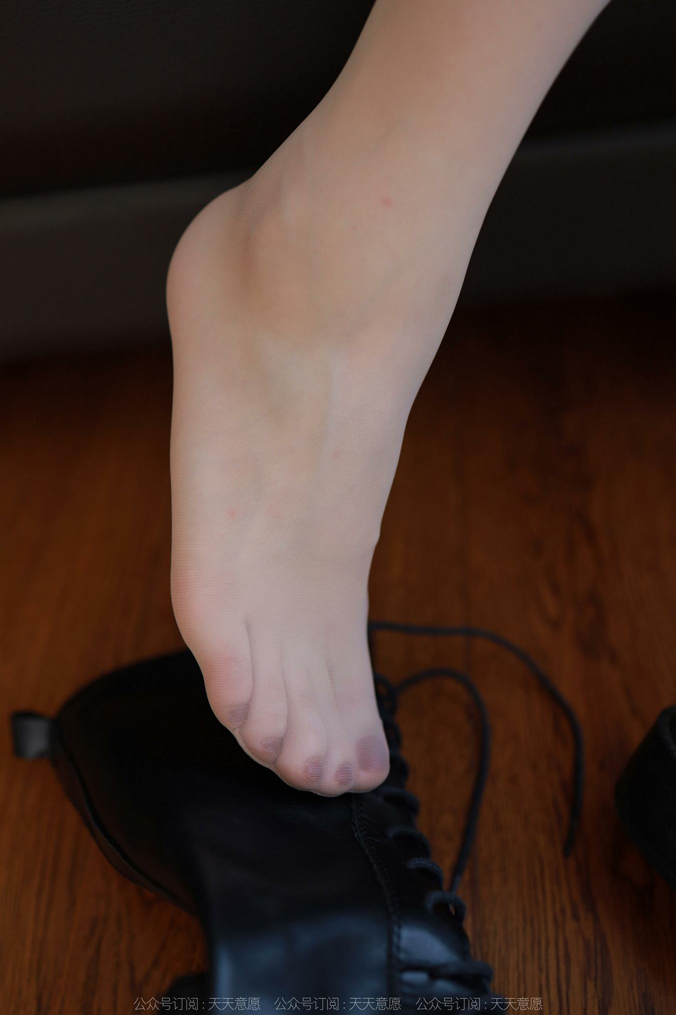 图片[14]-[IESS异思趣向] 2022.06.26 丝享家1129：小婕《白色包臀裙》[93P] – 速更版-美库