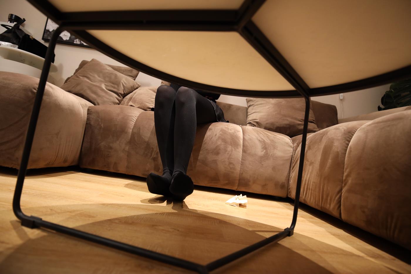 图片[50]-大西瓜爱牙膏-2020 02月活动 模特1（一） 牛仔裙厚黑丝 [62P] – 速更版-美库