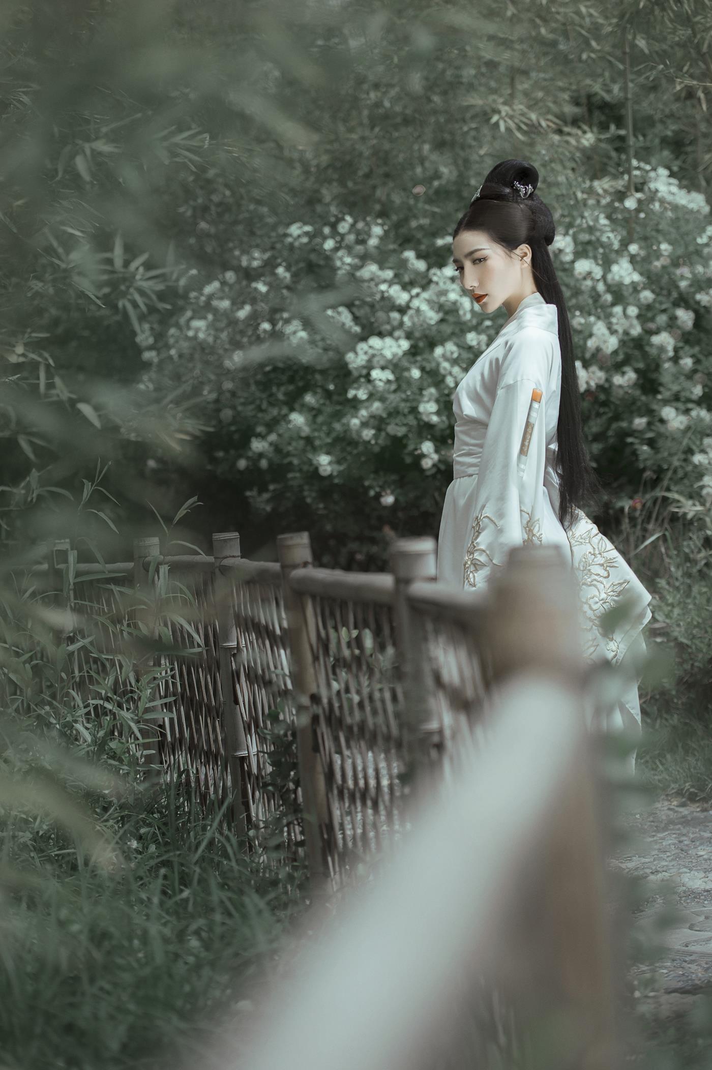 图片[23]-[YITUYU艺图语] 2022.01.18 玉竹隐 唯宝 [22P] – 速更版-美库