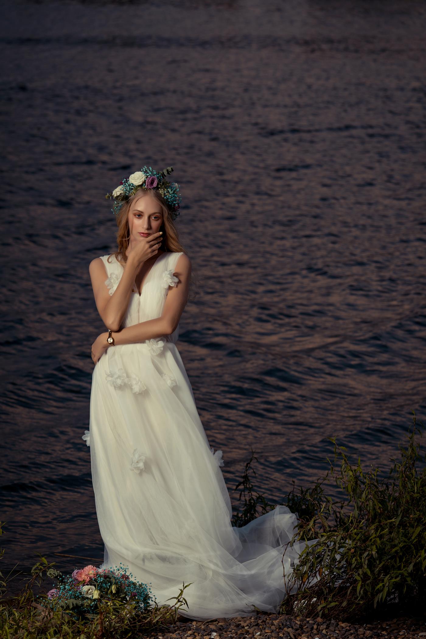 图片[25]-[YITUYU艺图语] 2022.01.19 金发女郎 Natasha [30P] – 速更版-美库