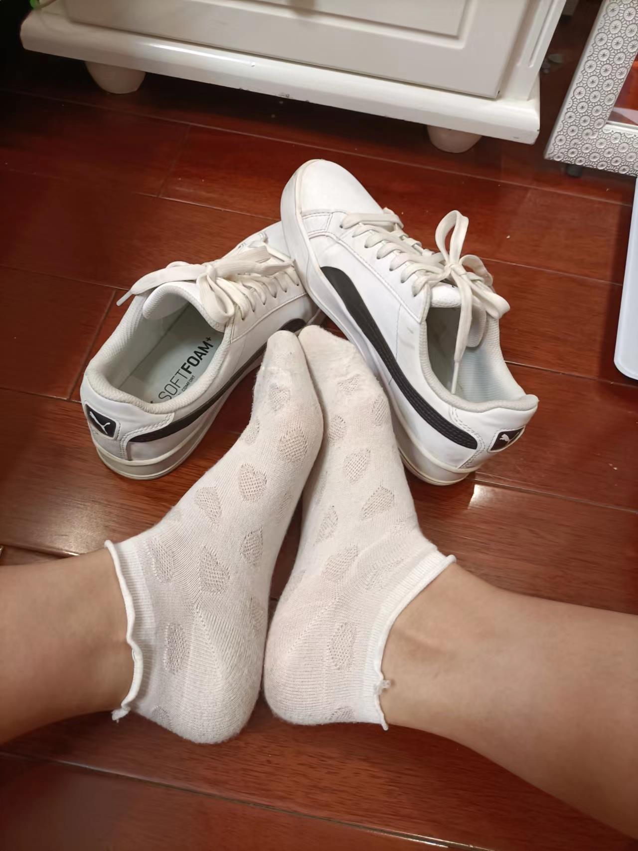 图片[11]-[誉铭传媒]袜足摄影 2022年《9月整合福利》(1) [84P] – 速更版-美库