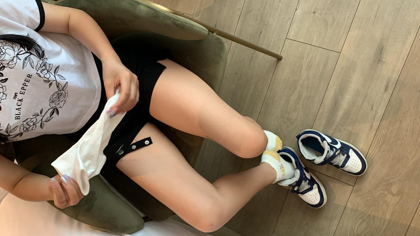 图片[16]-[誉铭传媒]袜足摄影 2022年《9月整合福利》(1) [84P] – 速更版-美库