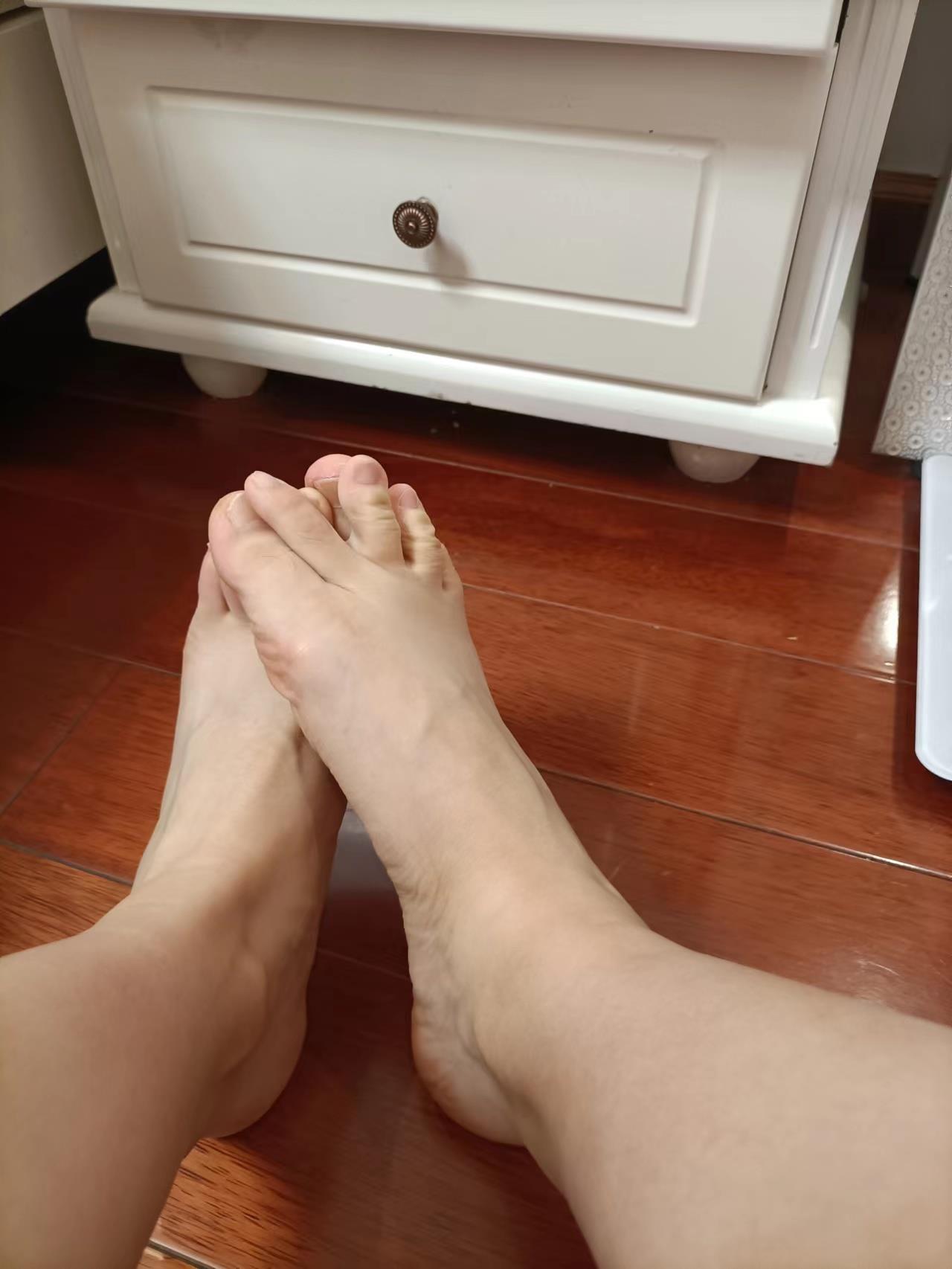 图片[38]-[誉铭传媒]袜足摄影 2022年《9月整合福利》(1) [84P] – 速更版-美库