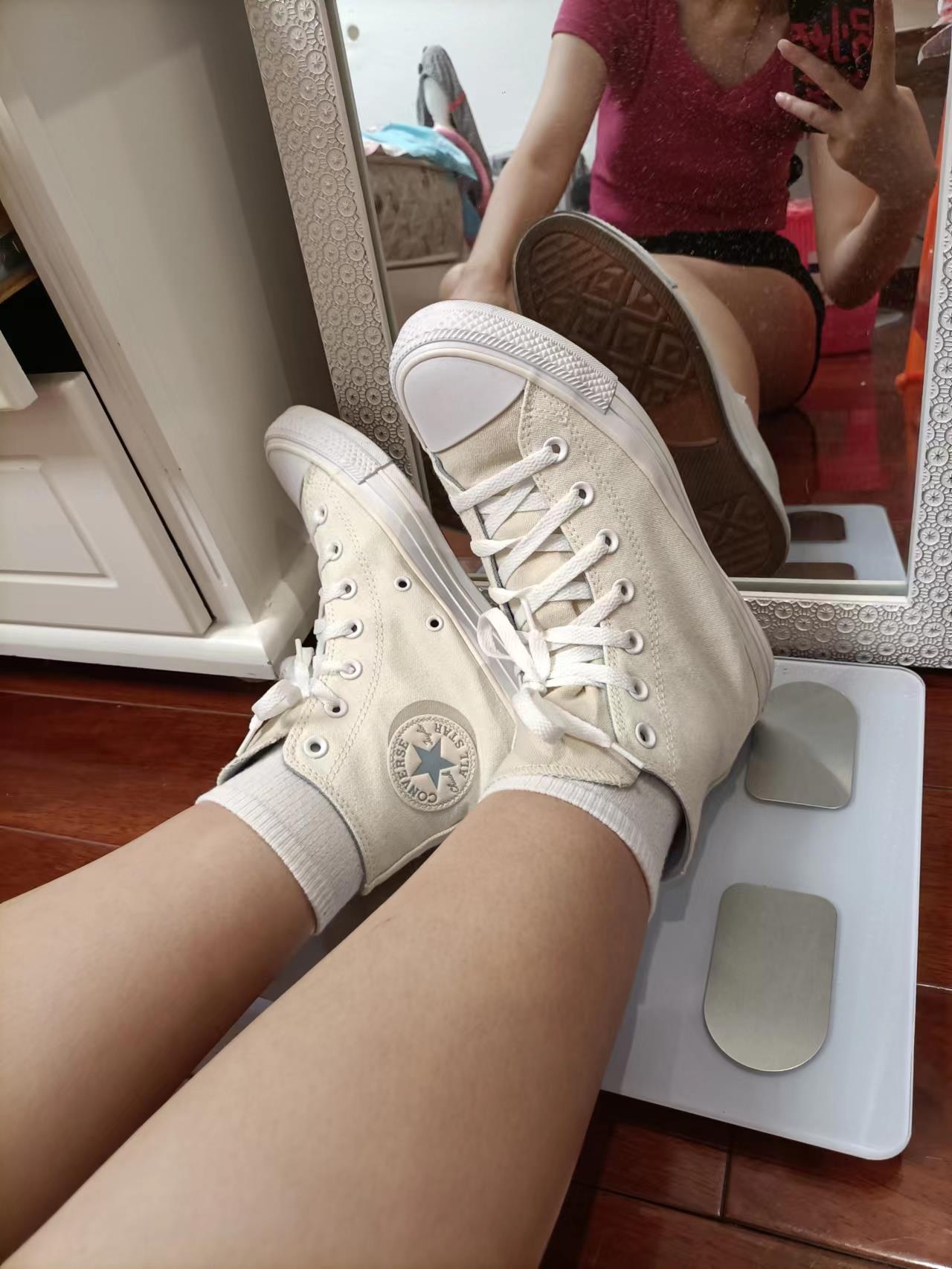 图片[46]-[誉铭传媒]袜足摄影 2022年《9月整合福利》(1) [84P] – 速更版-美库