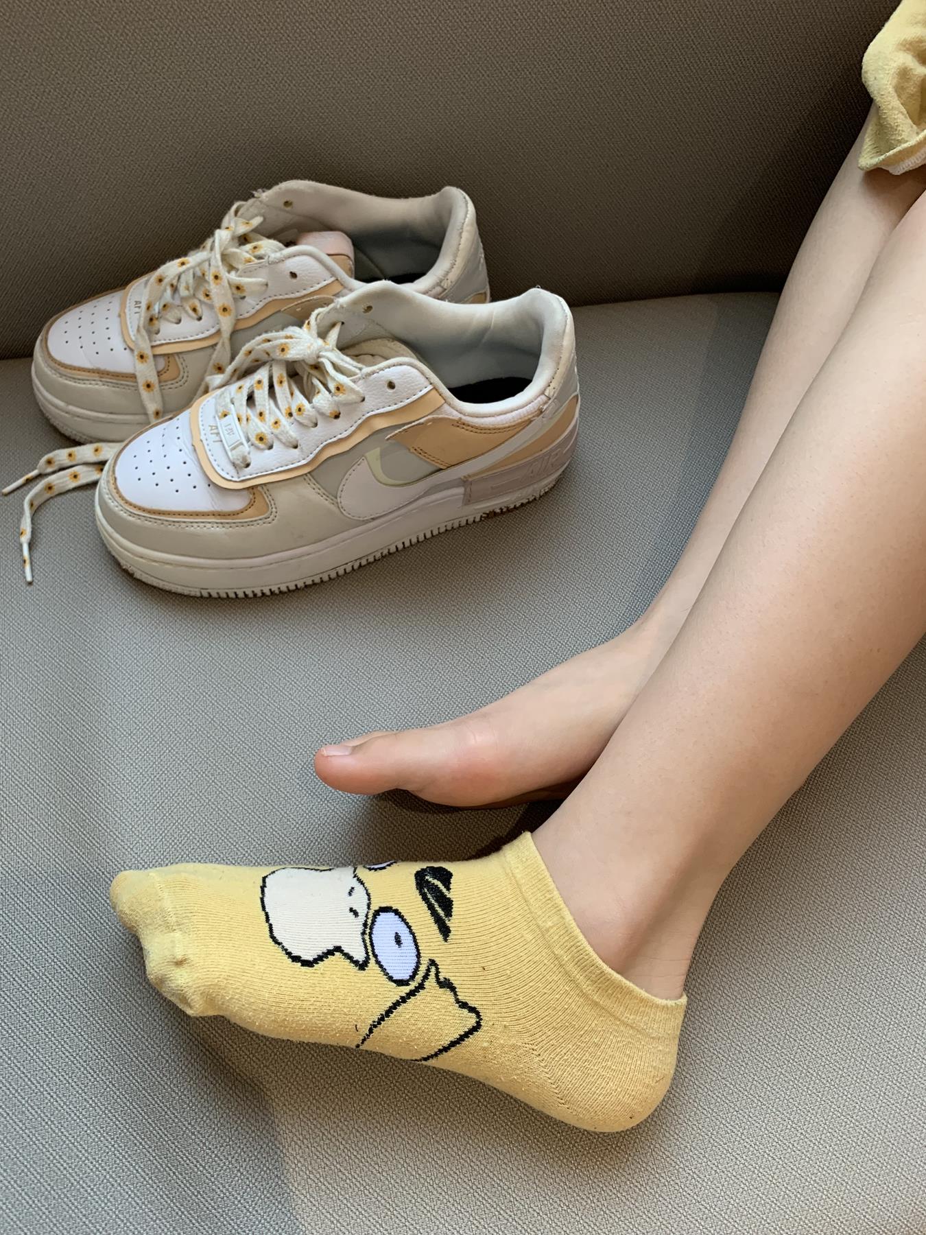 图片[30]-[誉铭传媒]袜足摄影 2022年《9月整合福利》(2) [44P] – 速更版-美库