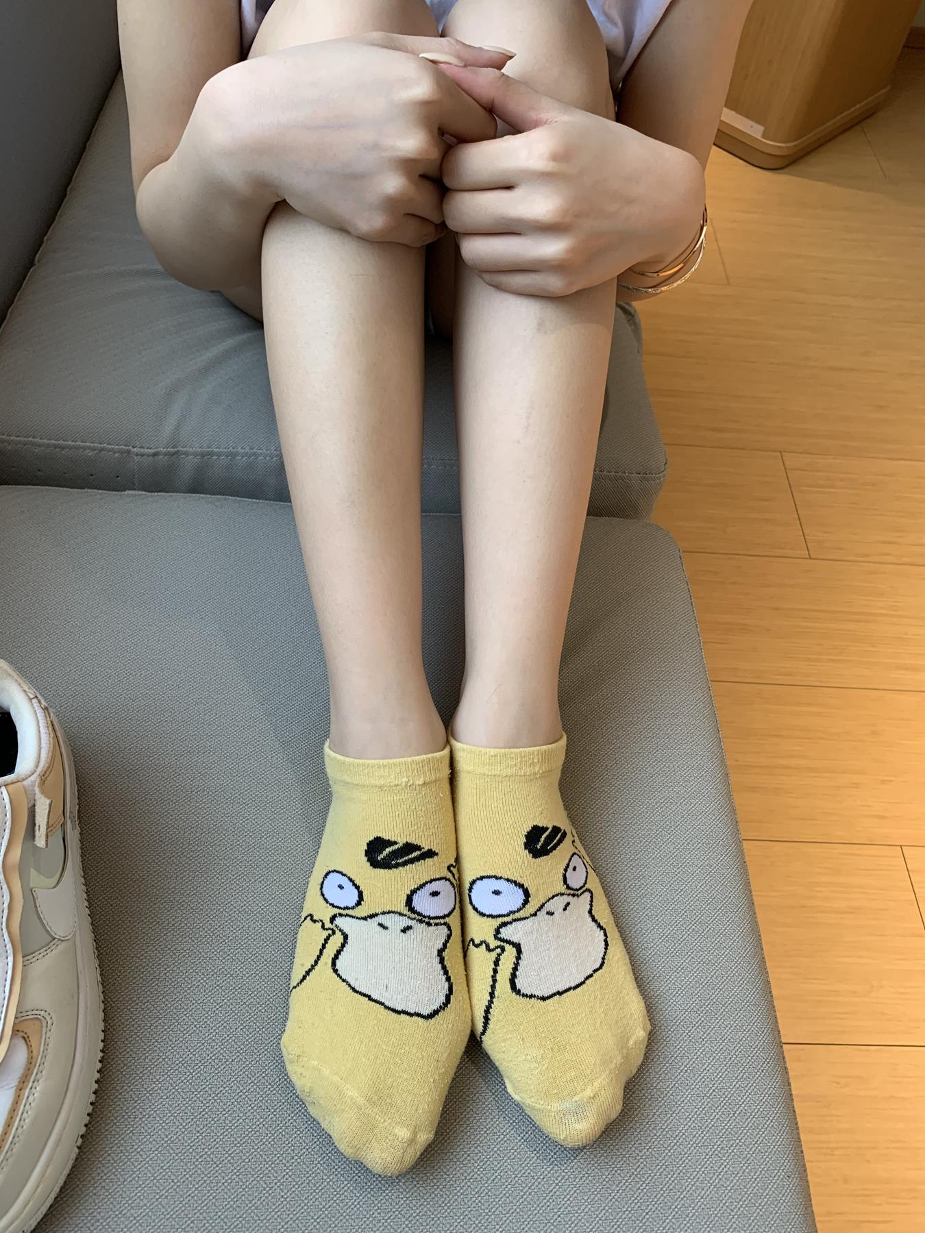 图片[31]-[誉铭传媒]袜足摄影 2022年《9月整合福利》(2) [44P] – 速更版-美库