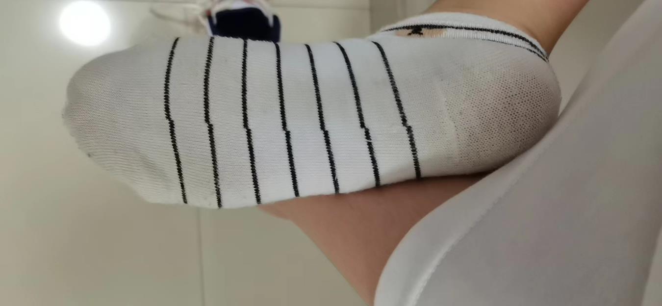 图片[55]-[誉铭传媒]袜足摄影 2022年《9月整合福利》(1) [84P] – 速更版-美库