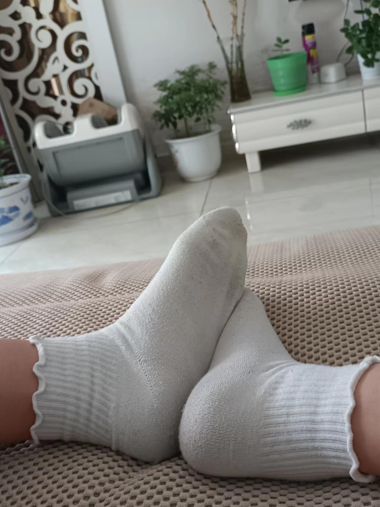 图片[66]-[誉铭传媒]袜足摄影 2022年《9月整合福利》(1) [84P] – 速更版-美库