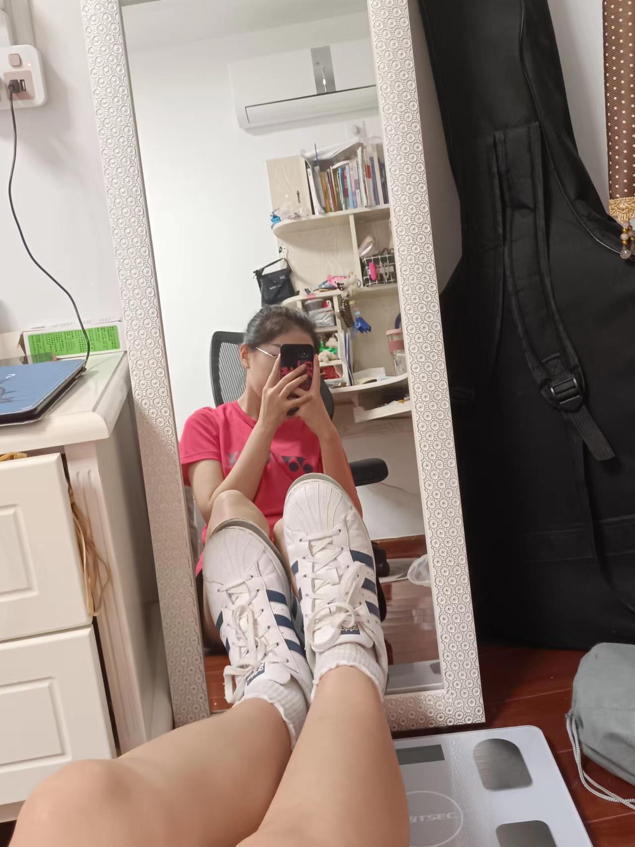 图片[70]-[誉铭传媒]袜足摄影 2022年《9月整合福利》(1) [84P] – 速更版-美库