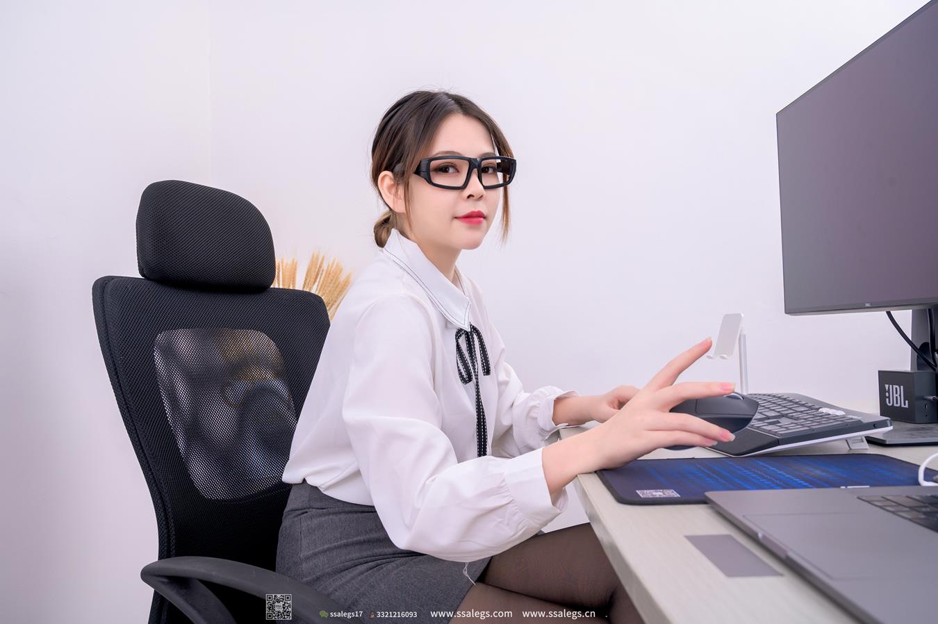 图片[27]-[SSA丝社]超清写真 NO.463 春晓 女同事的丝袜诱惑(上) (1) [84P] – 速更版-美库