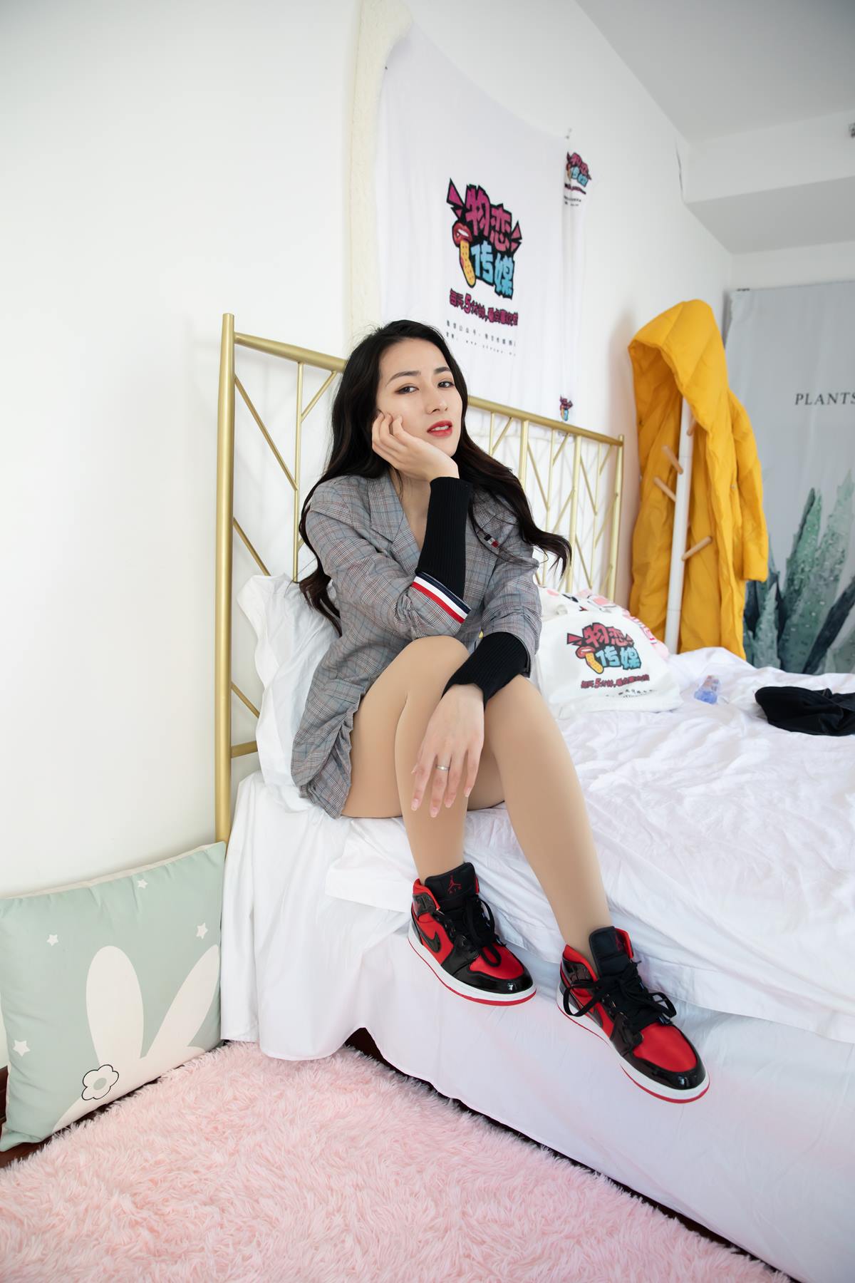 图片[35]-物恋传媒 NO.650 小茶-杯酒泪痕 (1) [84P] – 速更版-美库