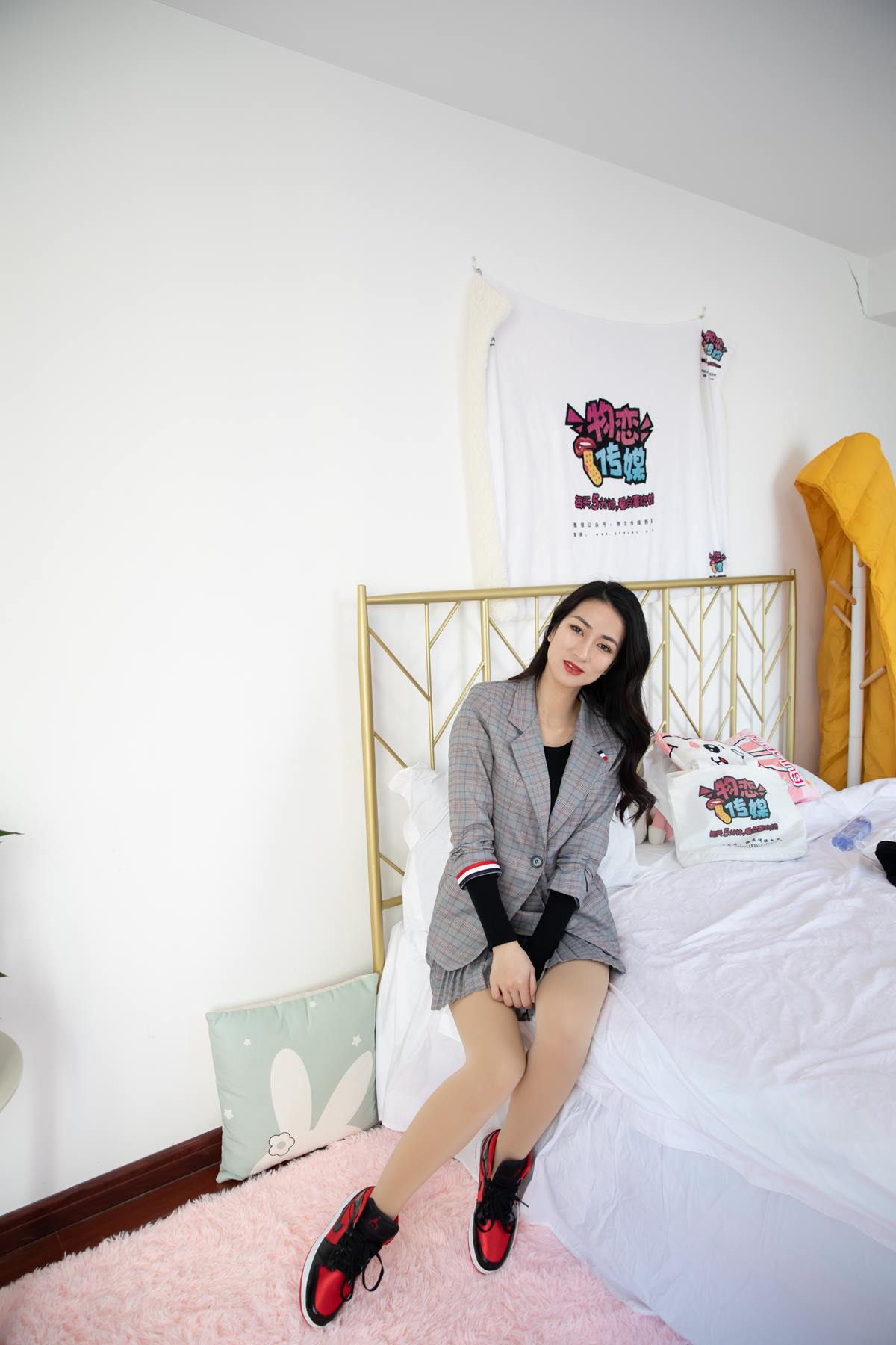 图片[38]-物恋传媒 NO.650 小茶-杯酒泪痕 (1) [84P] – 速更版-美库