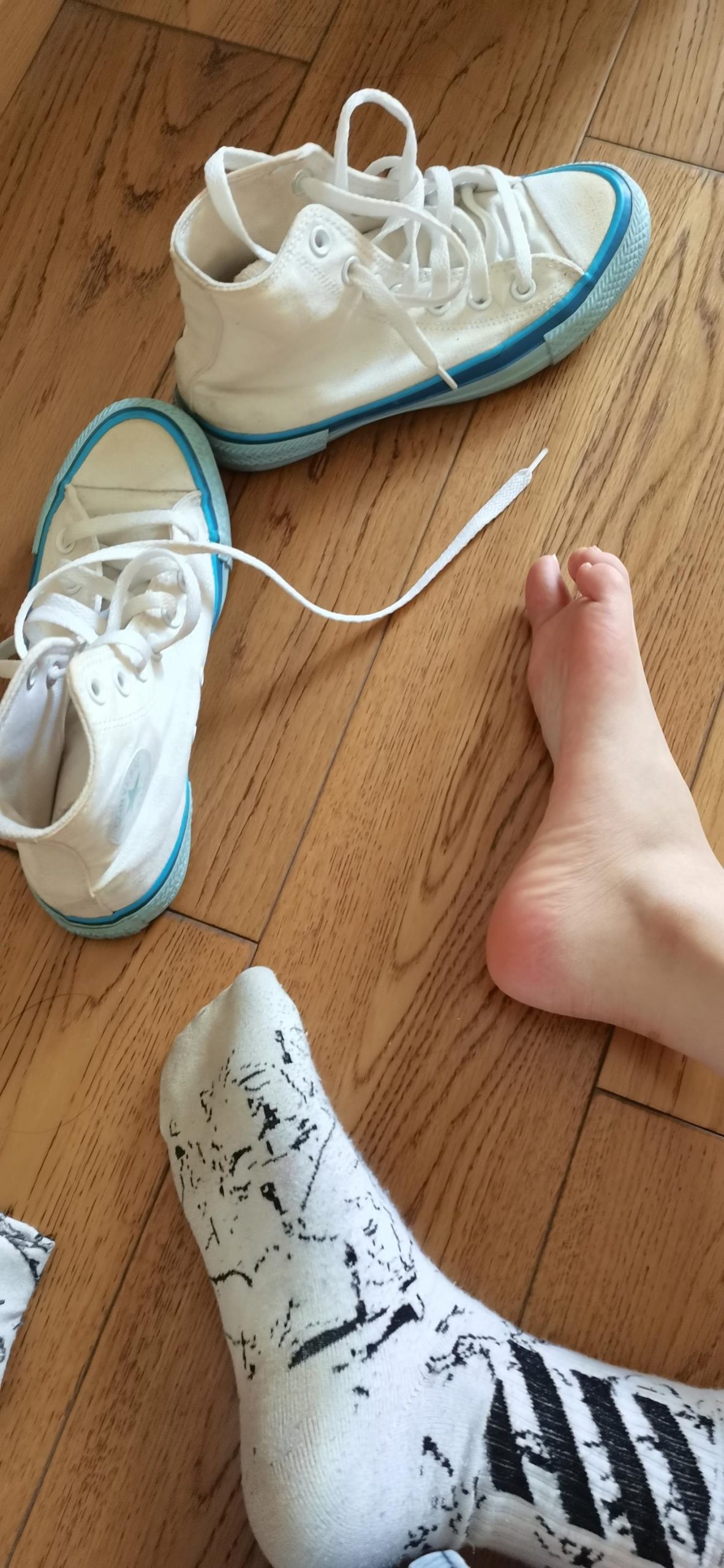 图片[11]-[誉铭传媒]袜足摄影 2022年《9月整合福利》二[101P] – 速更版-美库