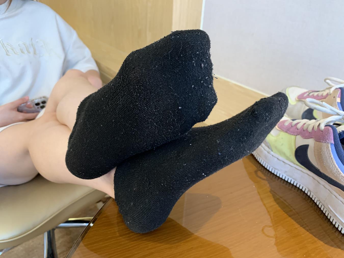 图片[27]-[誉铭传媒]袜足摄影 2022年《9月整合福利》二[101P] – 速更版-美库