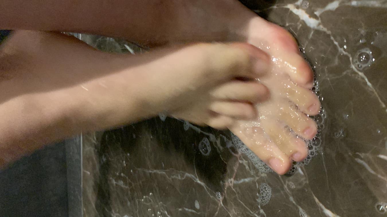 图片[86]-[誉铭传媒]袜足摄影 2022年《9月整合福利》二[101P] – 速更版-美库