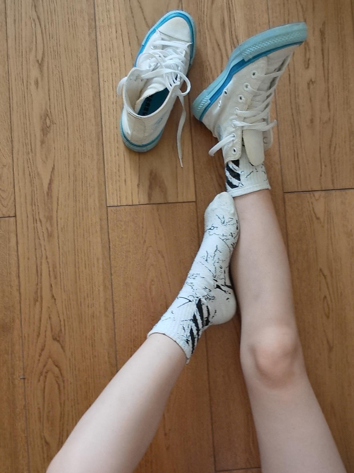 图片[101]-[誉铭传媒]袜足摄影 2022年《9月整合福利》二[101P] – 速更版-美库