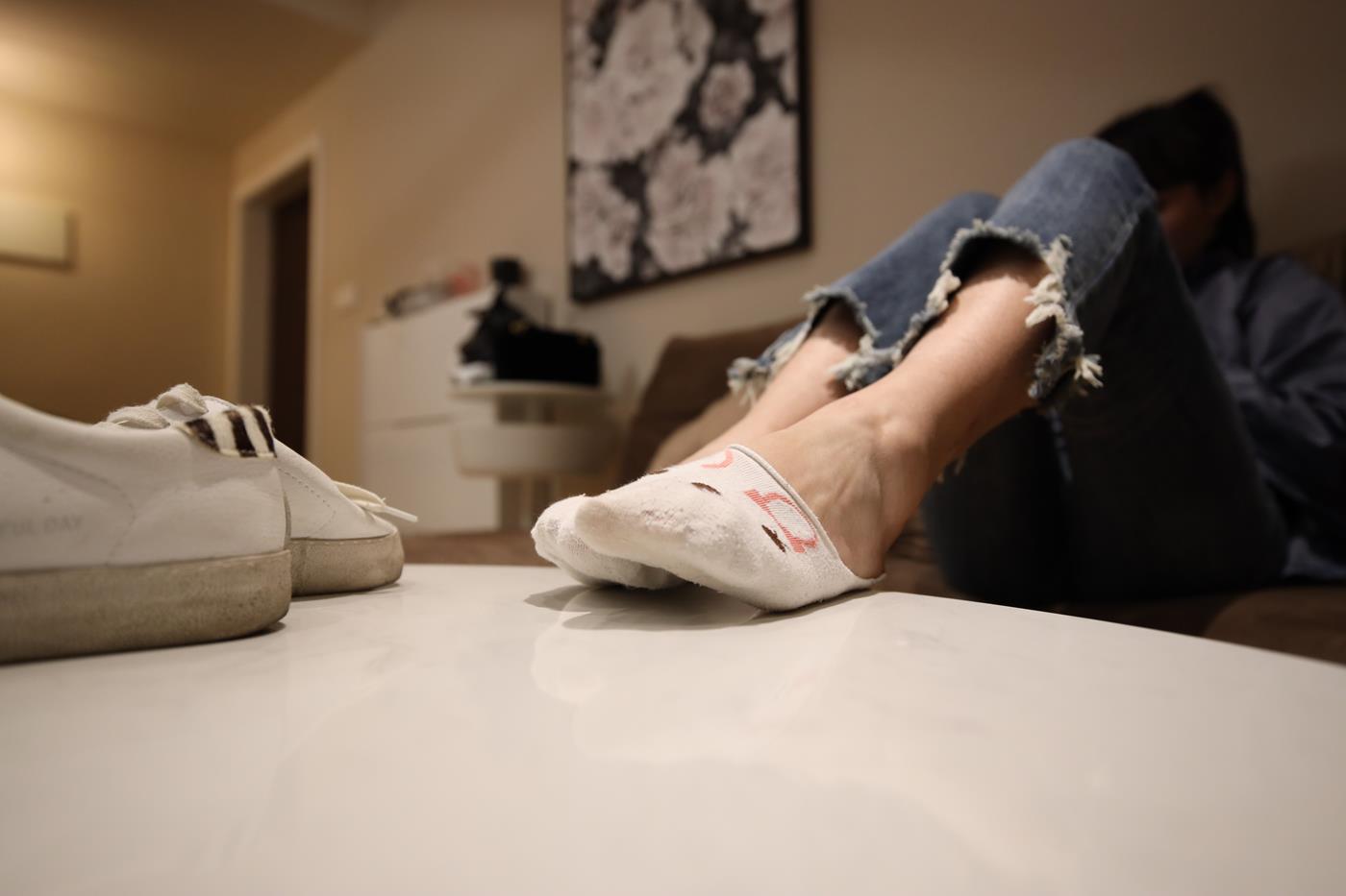 图片[24]-大西瓜爱牙膏-2020 02月活动 模特2（二） 棉袜裸足 [93P] – 速更版-美库