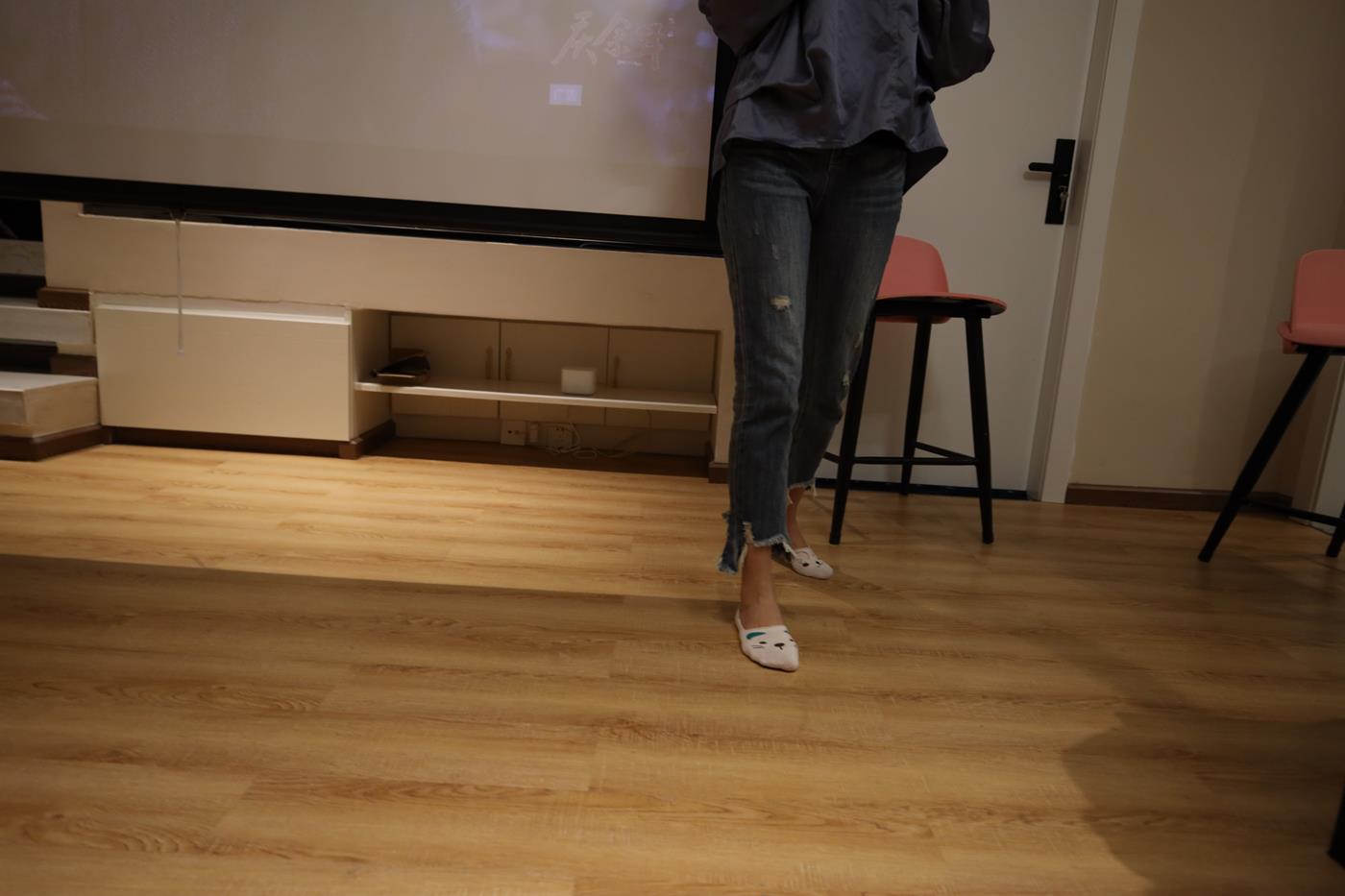 图片[41]-大西瓜爱牙膏-2020 02月活动 模特2（二） 棉袜裸足 [93P] – 速更版-美库