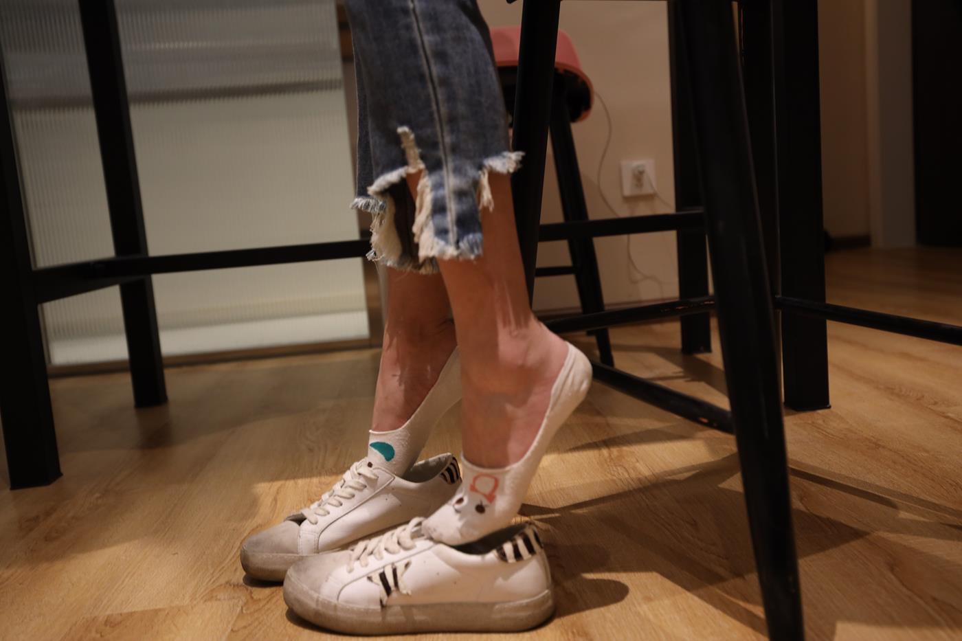 图片[88]-大西瓜爱牙膏-2020 02月活动 模特2（二） 棉袜裸足 [93P] – 速更版-美库