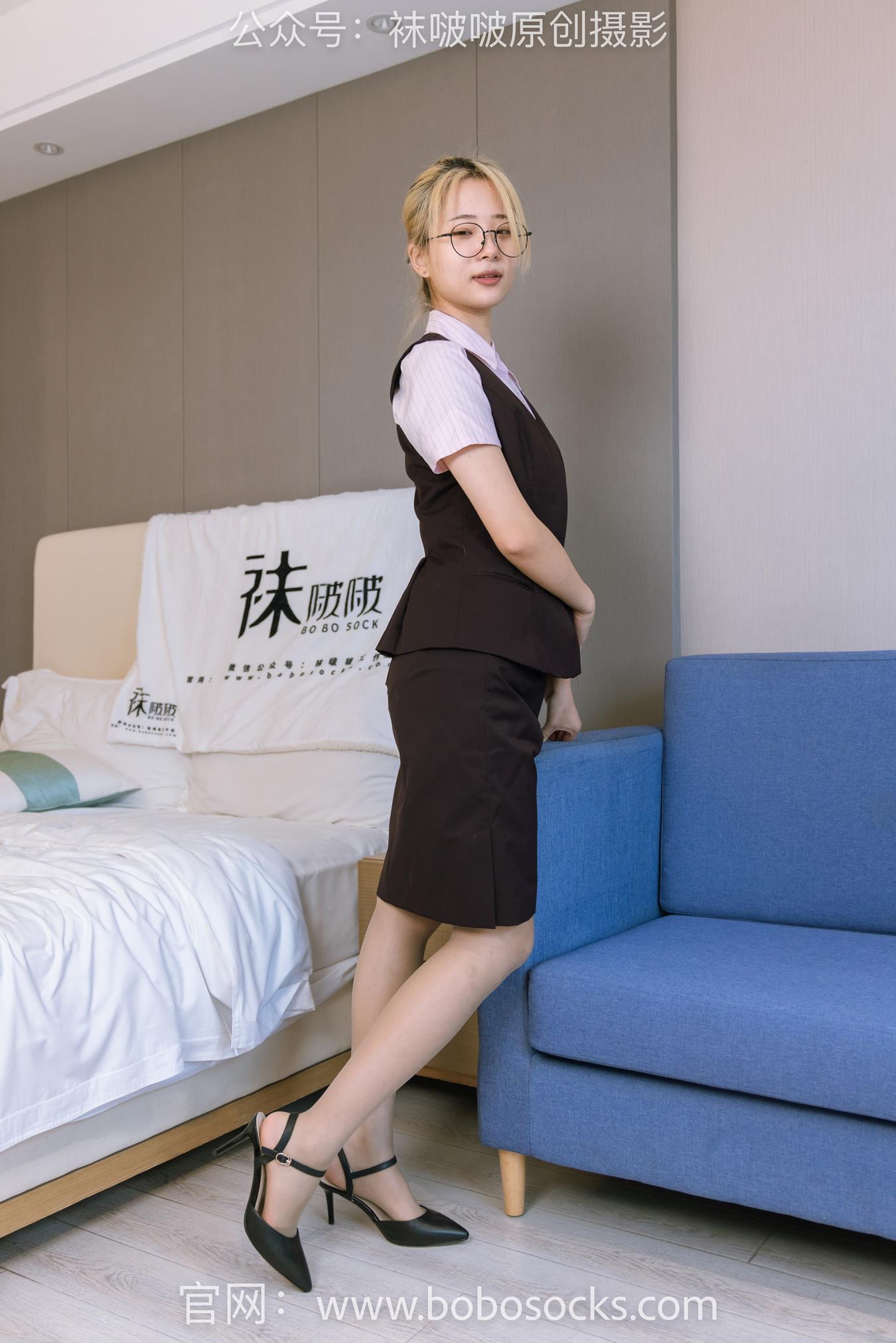 图片[14]-[BoBoSocks袜啵啵]NO.148 小淳-高跟鞋、咖啡丝、银行制服[140P] – 速更版-美库