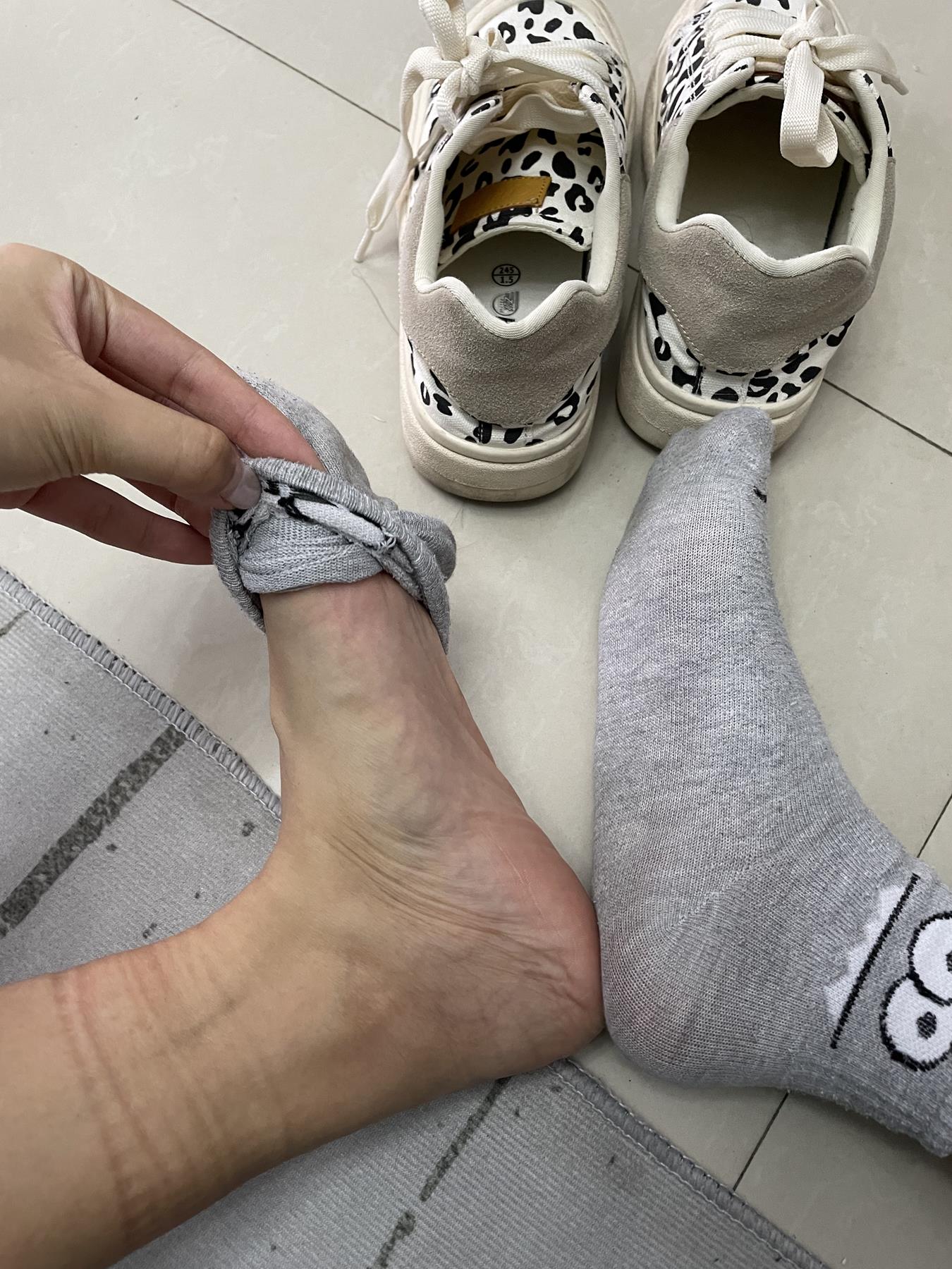 图片[58]-[誉铭传媒]袜足摄影 2022年《10月整合福利》[130P] – 速更版-美库