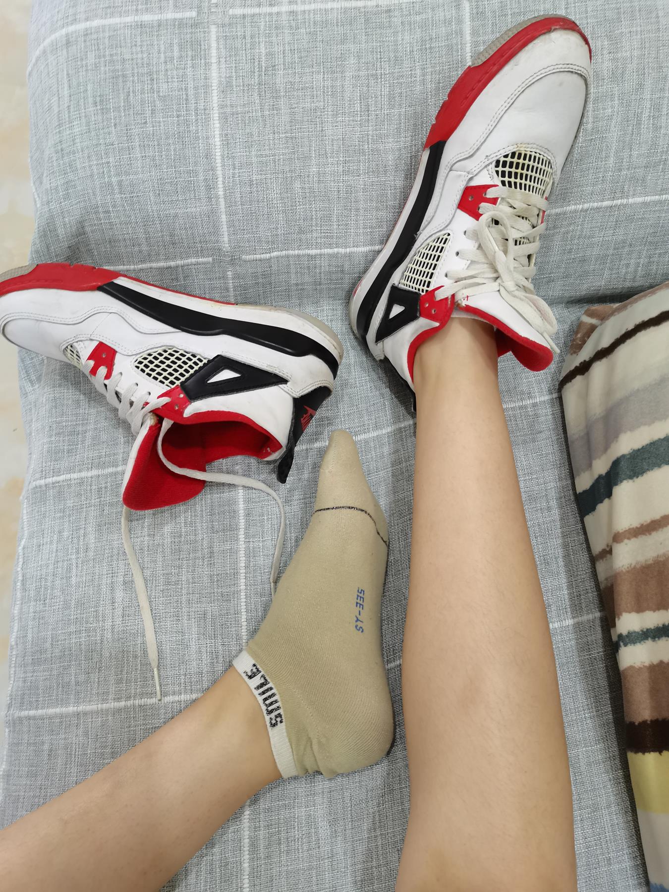 图片[111]-[誉铭传媒]袜足摄影 2022年《10月整合福利》[130P] – 速更版-美库