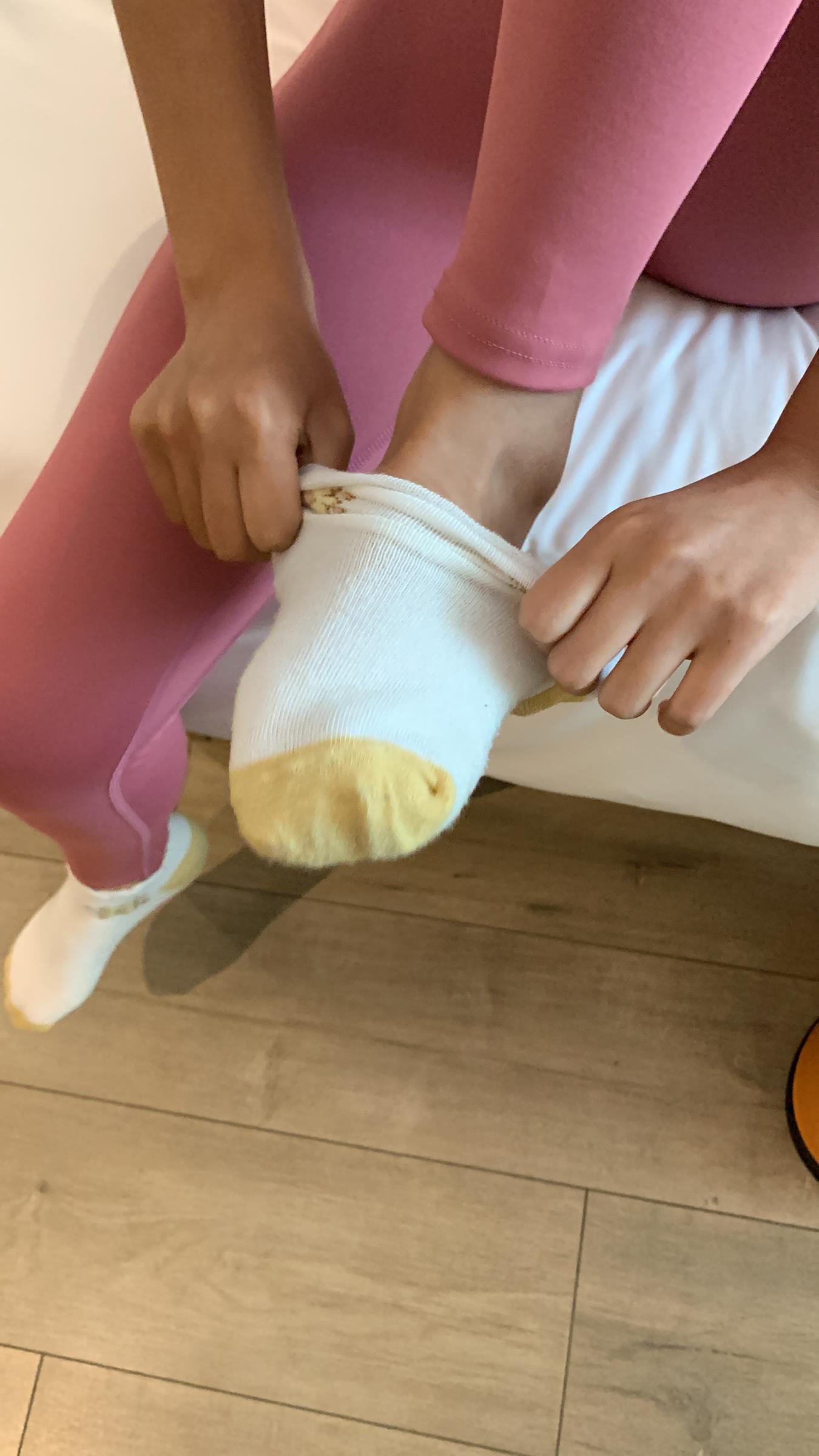 图片[125]-[誉铭传媒]袜足摄影 2022年《10月整合福利》[130P] – 速更版-美库