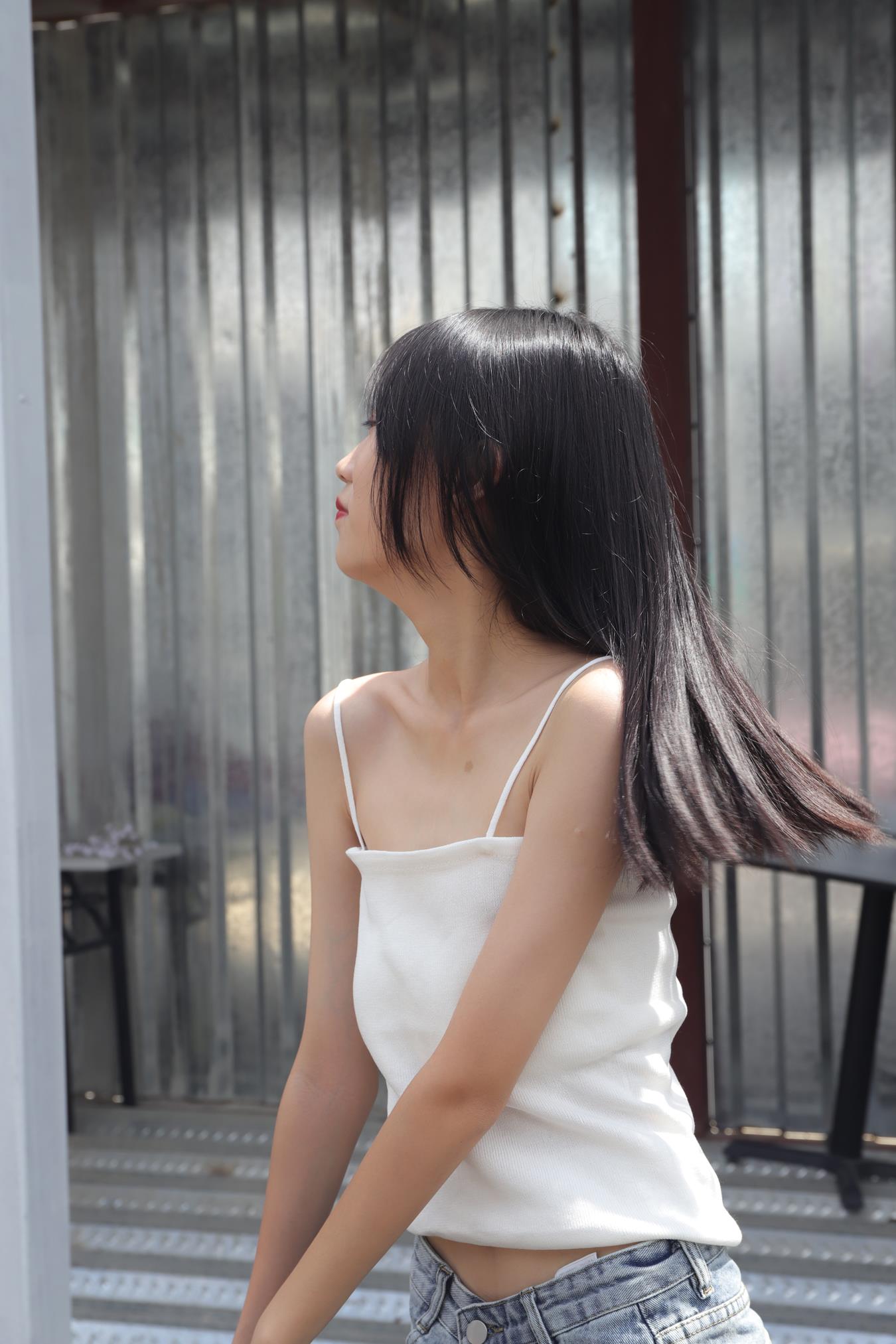 图片[21]-Pary摄影 NO.005 使出混身解数终于哄得表妹拍了套吊带美脚（2）[87P] – 速更版-美库