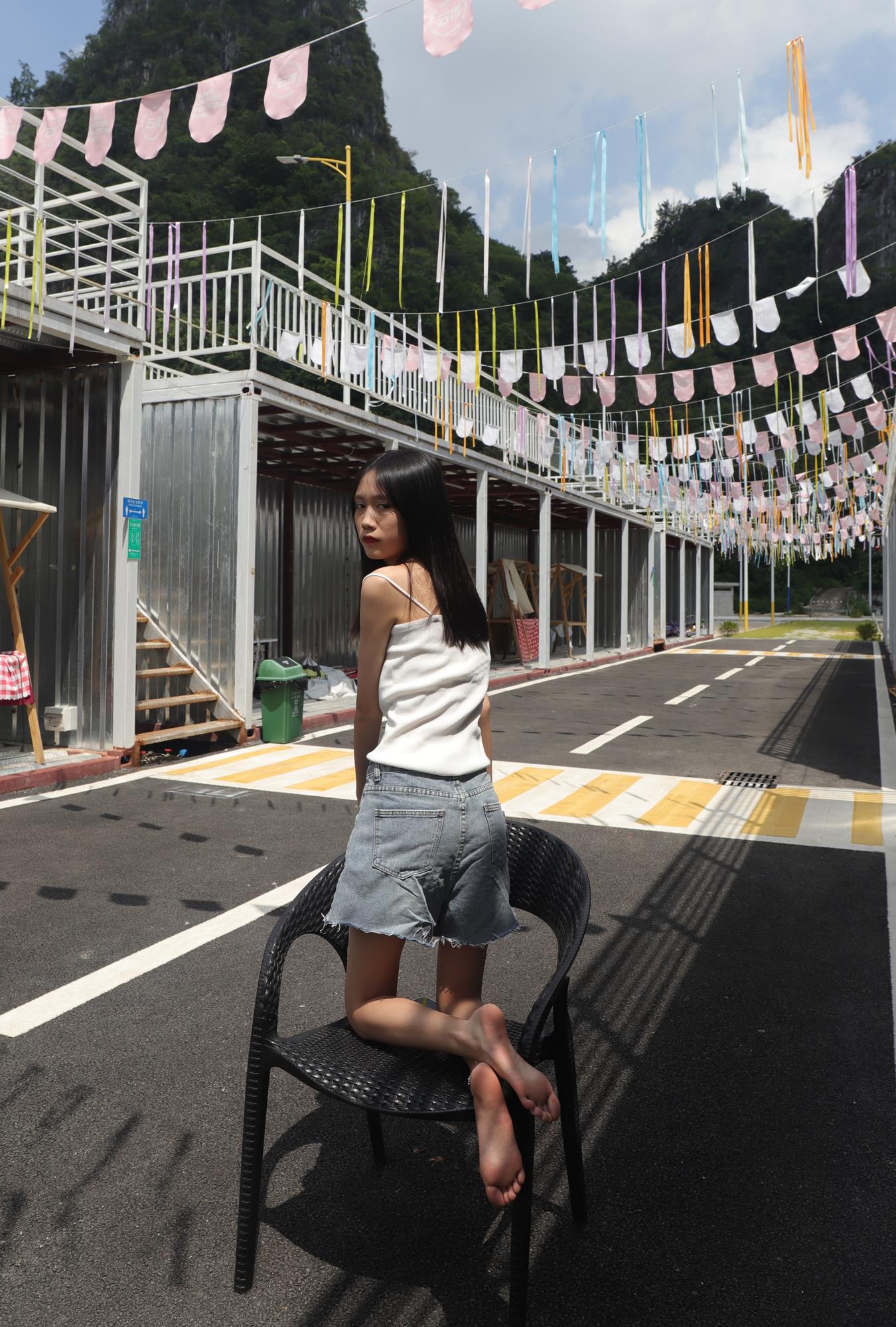 图片[27]-Pary摄影 NO.005 使出混身解数终于哄得表妹拍了套吊带美脚（2）[87P] – 速更版-美库