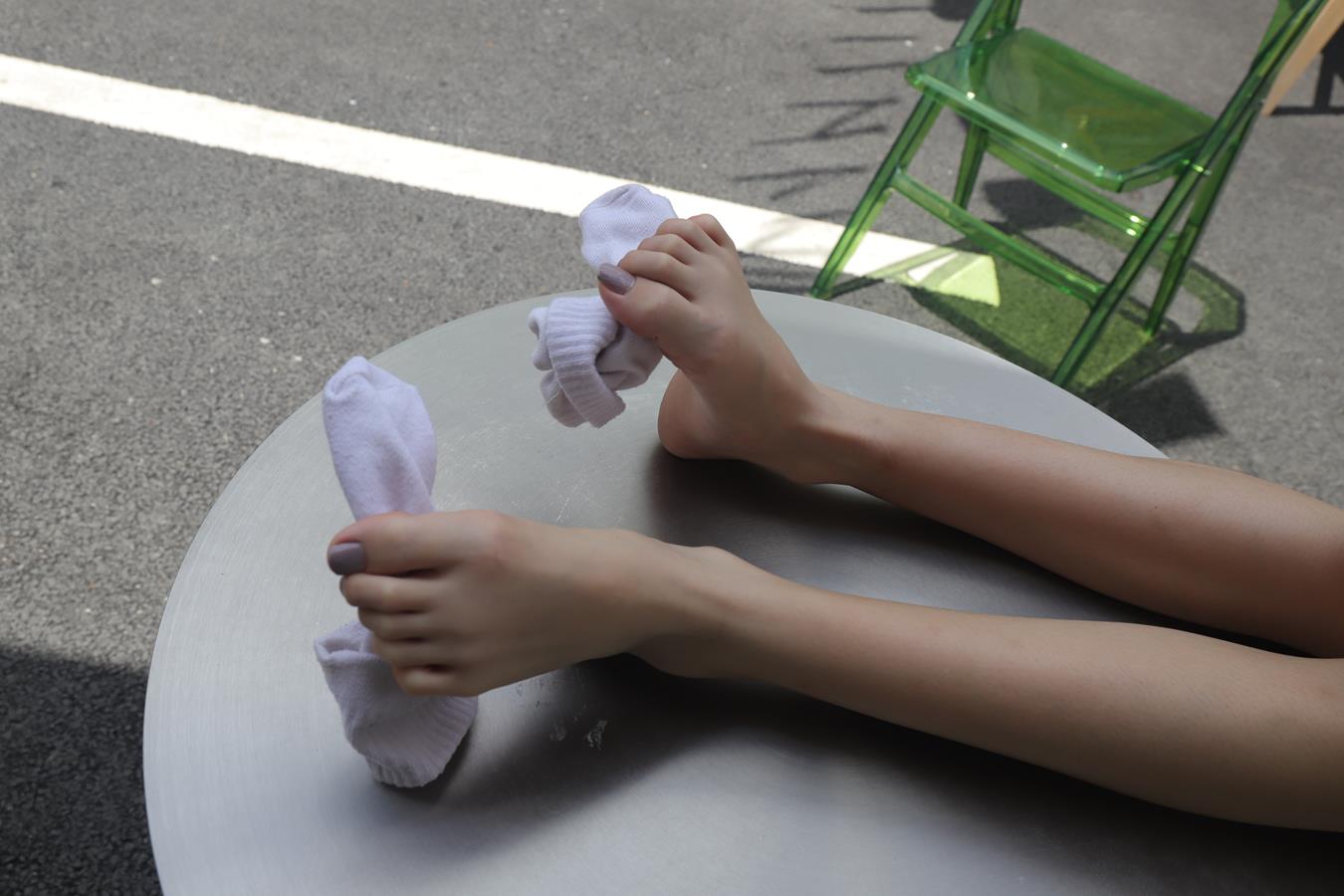 图片[43]-Pary摄影 NO.005 使出混身解数终于哄得表妹拍了套吊带美脚（2）[87P] – 速更版-美库