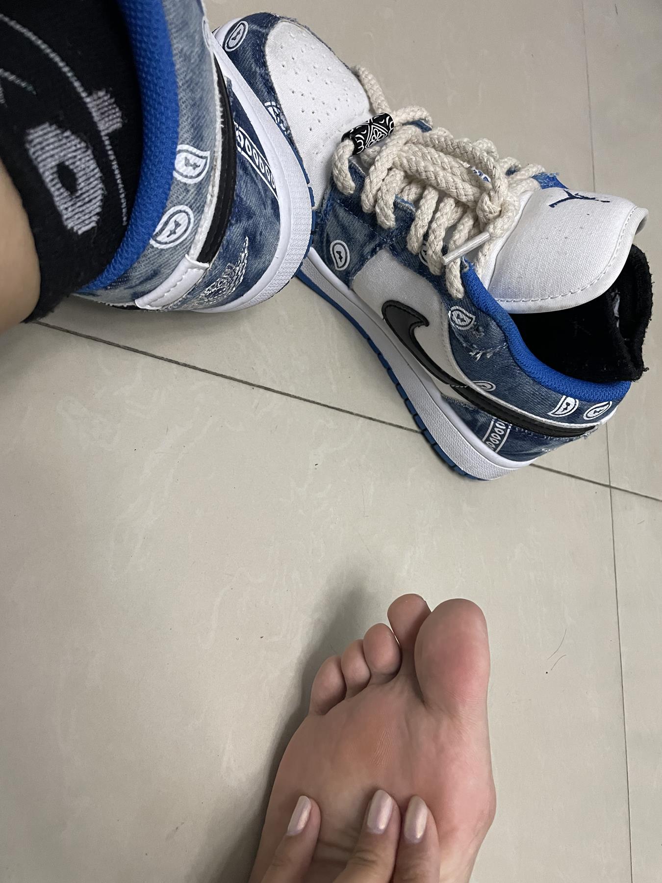 图片[89]-[誉铭传媒]袜足摄影 2022年《11月整合福利》[113P] – 速更版-美库