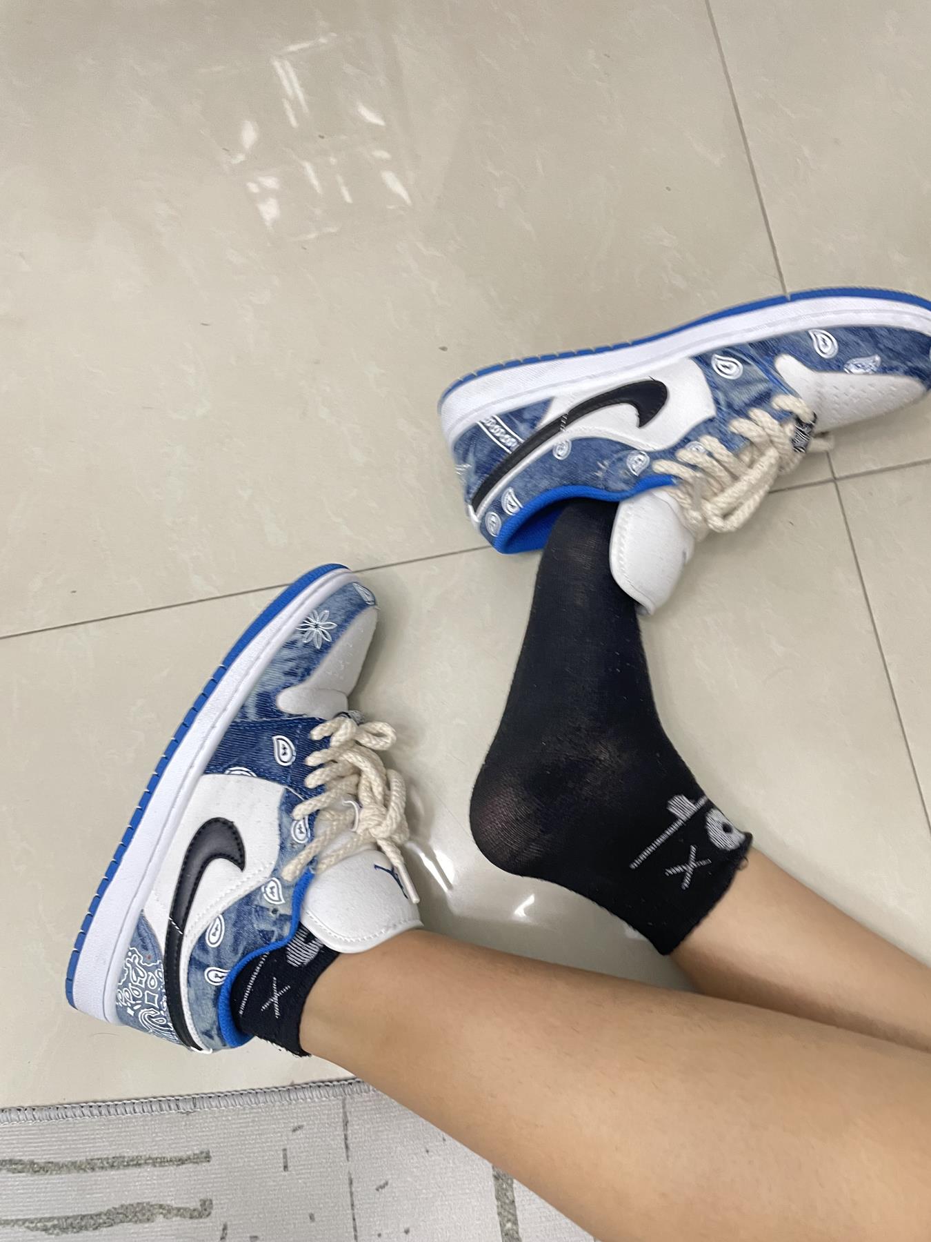 图片[112]-[誉铭传媒]袜足摄影 2022年《11月整合福利》[113P] – 速更版-美库