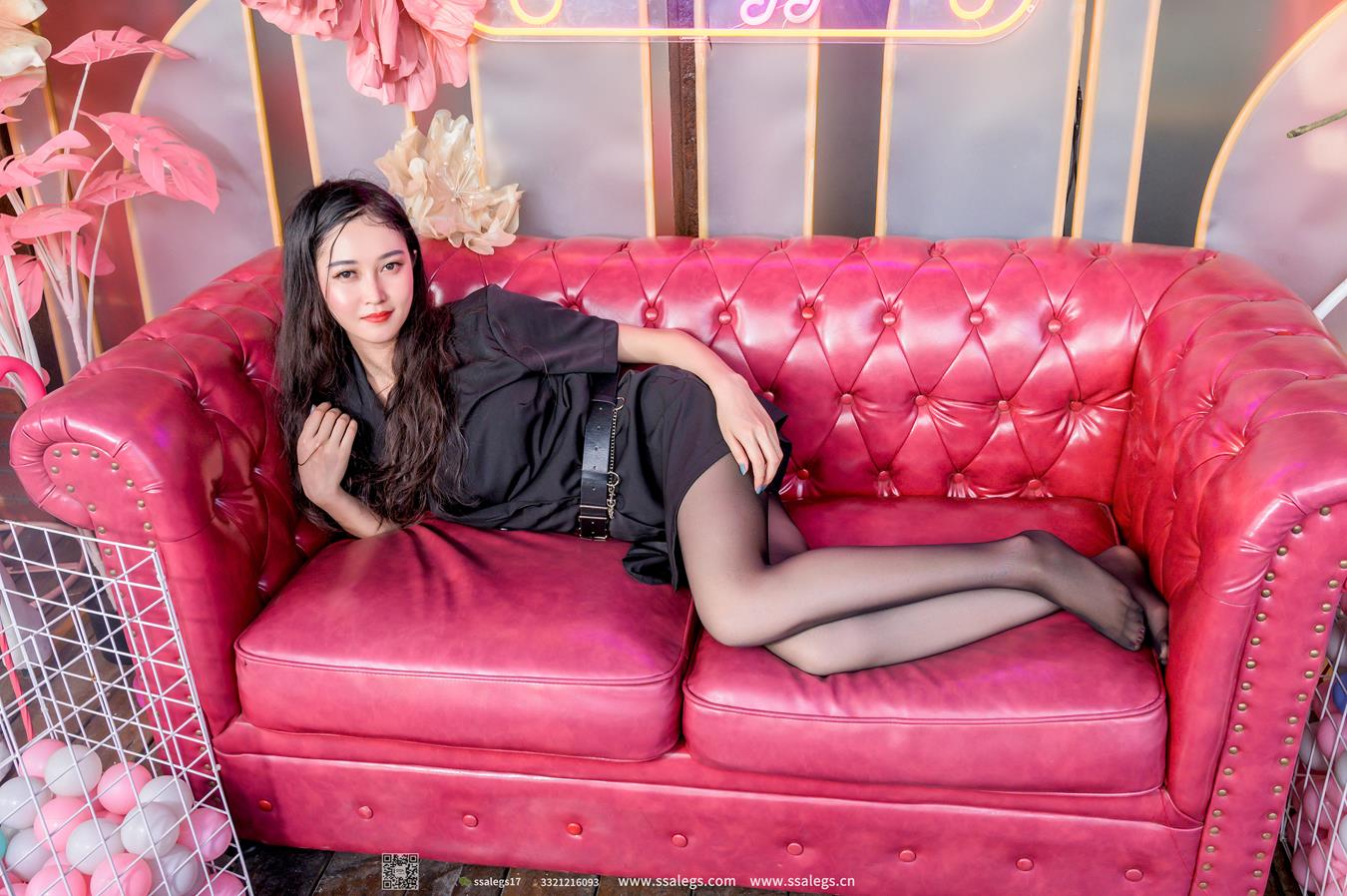 图片[109]-[SSA丝社]超清写真 NO.468 漫漫 街拍黑丝(下)[135P] – 速更版-美库