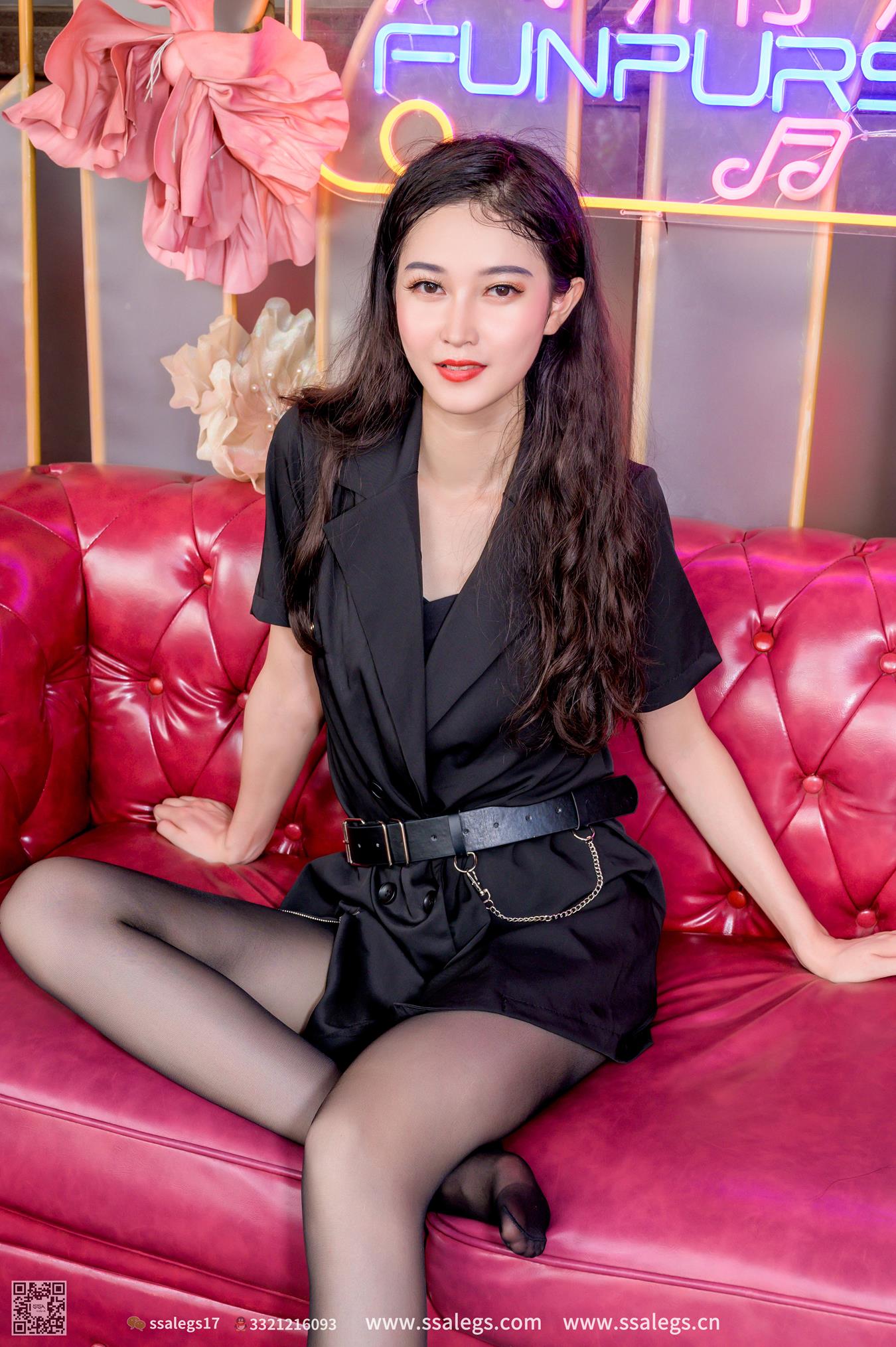 图片[124]-[SSA丝社]超清写真 NO.468 漫漫 街拍黑丝(下)[135P] – 速更版-美库