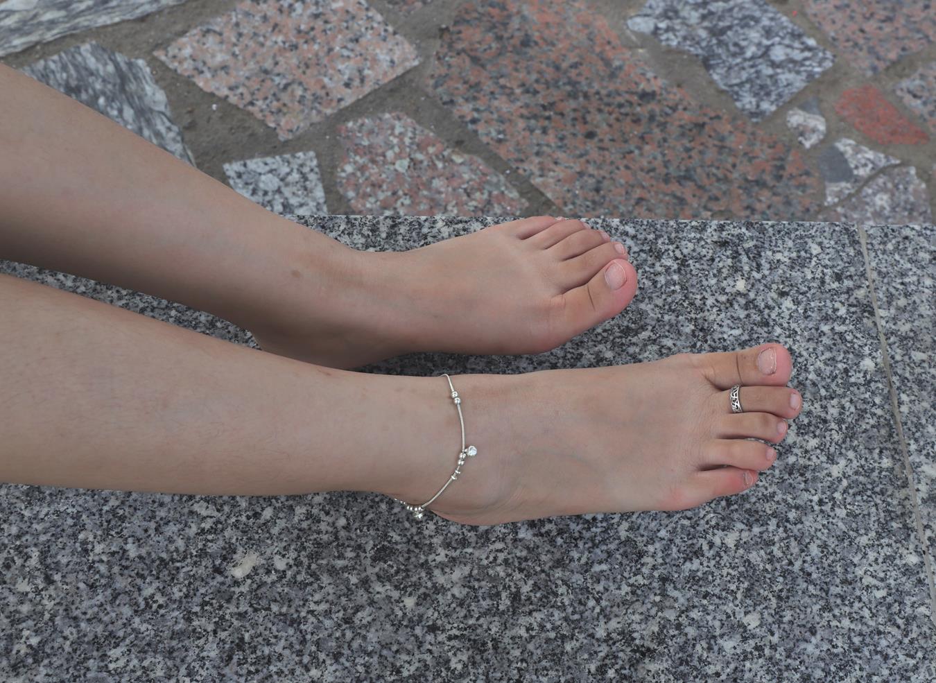 图片[61]-Pary摄影 NO.006 气质美少妇嫣茹在湖中亭大方秀脚[135P] – 速更版-美库