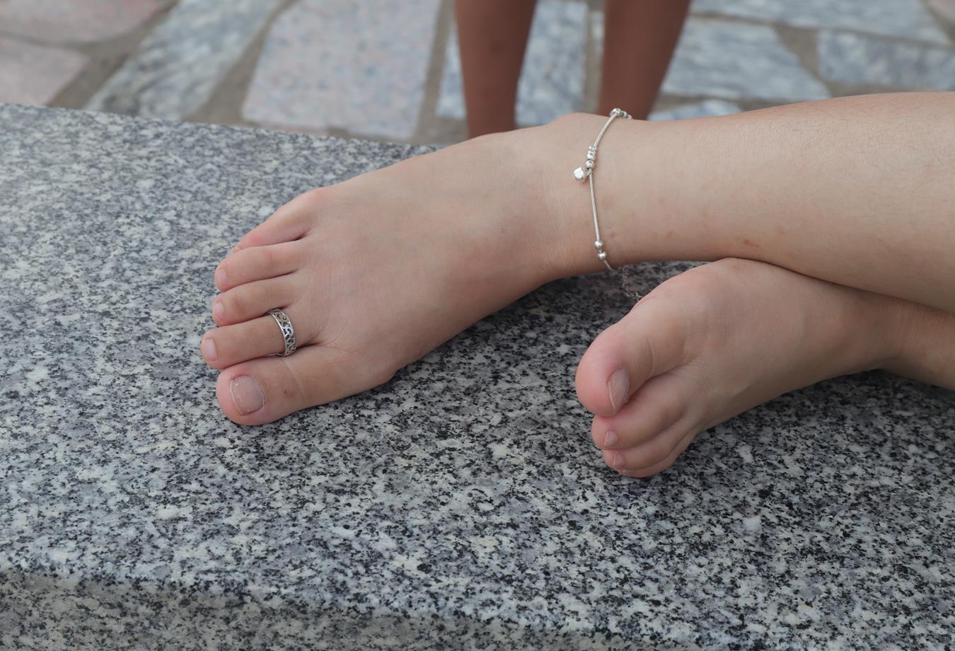 图片[86]-Pary摄影 NO.006 气质美少妇嫣茹在湖中亭大方秀脚[135P] – 速更版-美库