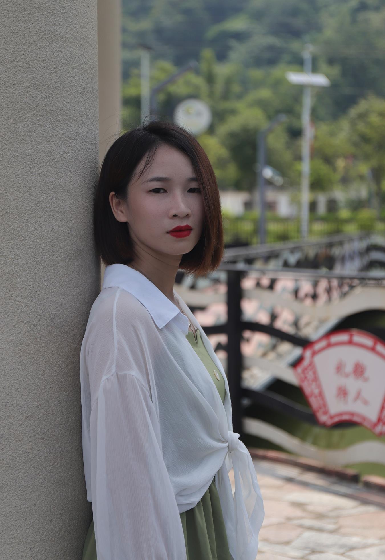 图片[128]-Pary摄影 NO.006 气质美少妇嫣茹在湖中亭大方秀脚[135P] – 速更版-美库