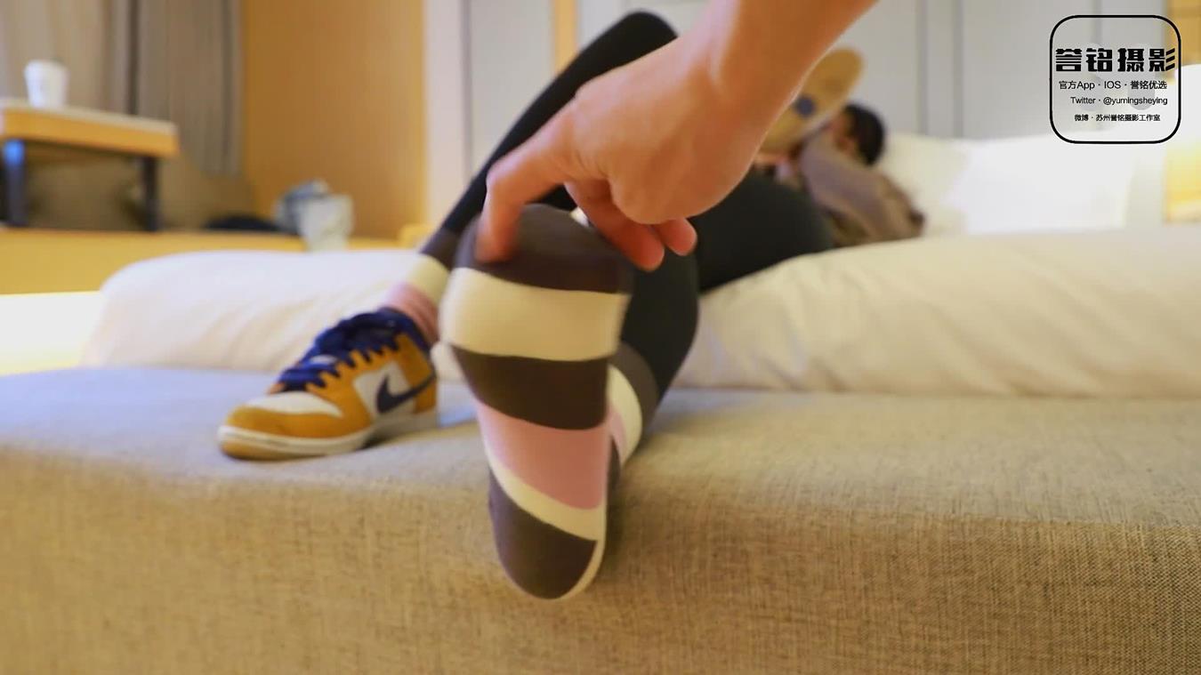 图片[15]-[誉铭传媒]袜足摄影 2022年《2022.12.01特约作品》[74P] – 速更版-美库