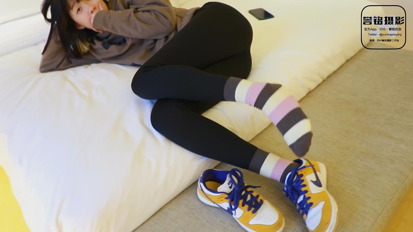 图片[19]-[誉铭传媒]袜足摄影 2022年《2022.12.01特约作品》[74P] – 速更版-美库