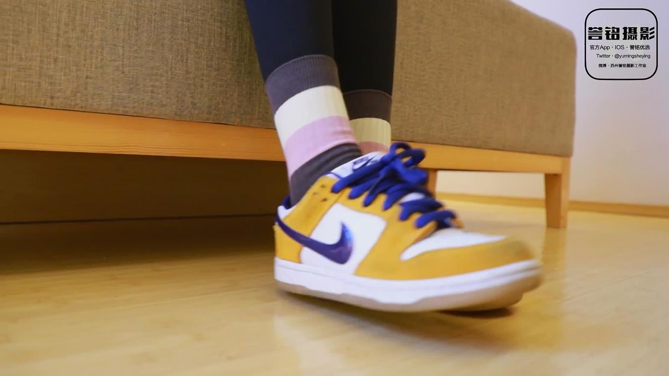 图片[68]-[誉铭传媒]袜足摄影 2022年《2022.12.01特约作品》[74P] – 速更版-美库