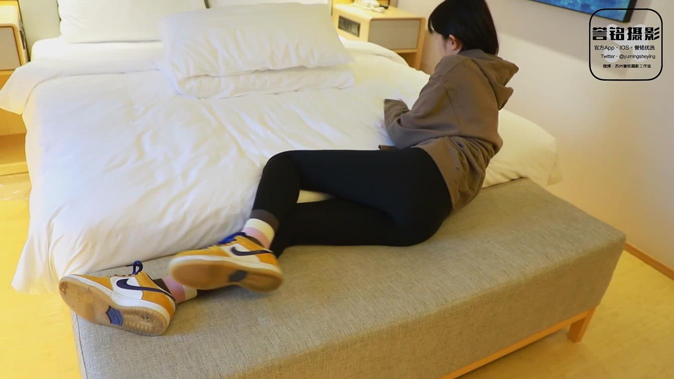 图片[74]-[誉铭传媒]袜足摄影 2022年《2022.12.01特约作品》[74P] – 速更版-美库