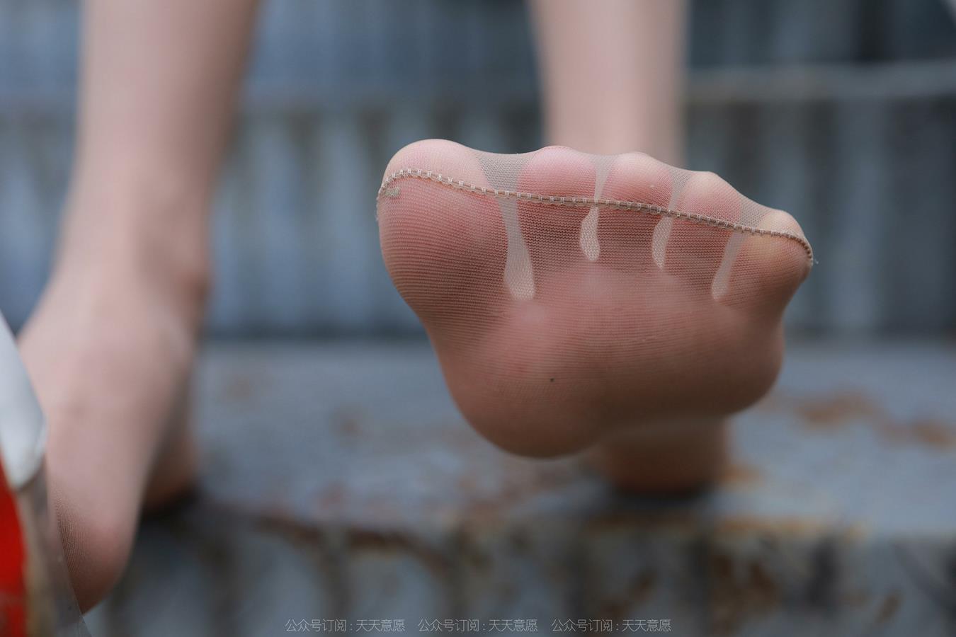 图片[18]-[IESS异思趣向] 2022.06.29 丝享家1132：团团《从你的世界路过》[84P] – 速更版-美库