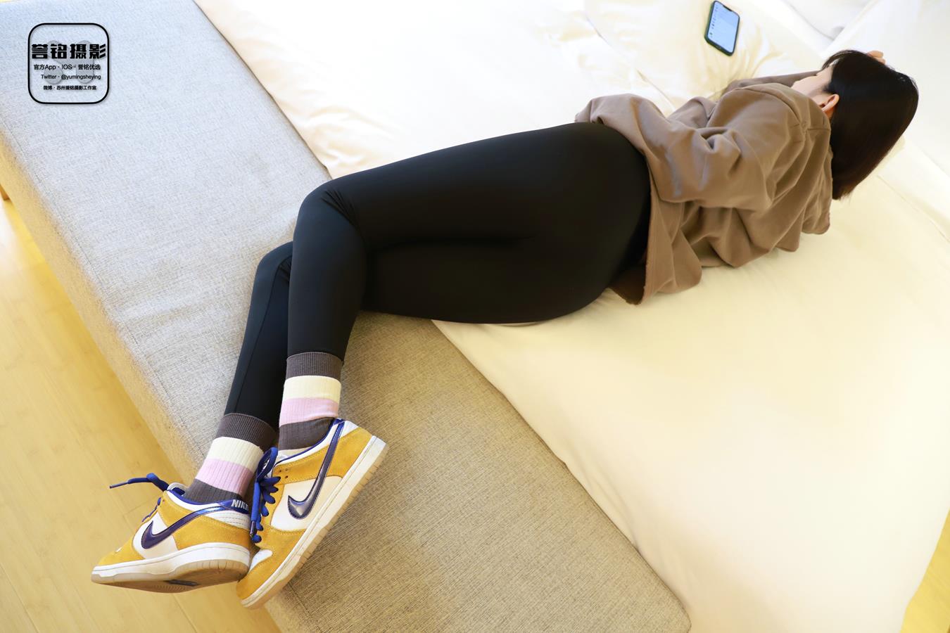 图片[17]-[誉铭传媒]袜足摄影 2022年《2022微信群第11套》[115P] – 速更版-美库