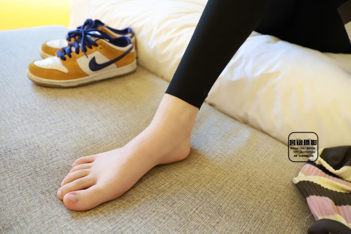 图片[61]-[誉铭传媒]袜足摄影 2022年《2022微信群第11套》[115P] – 速更版-美库