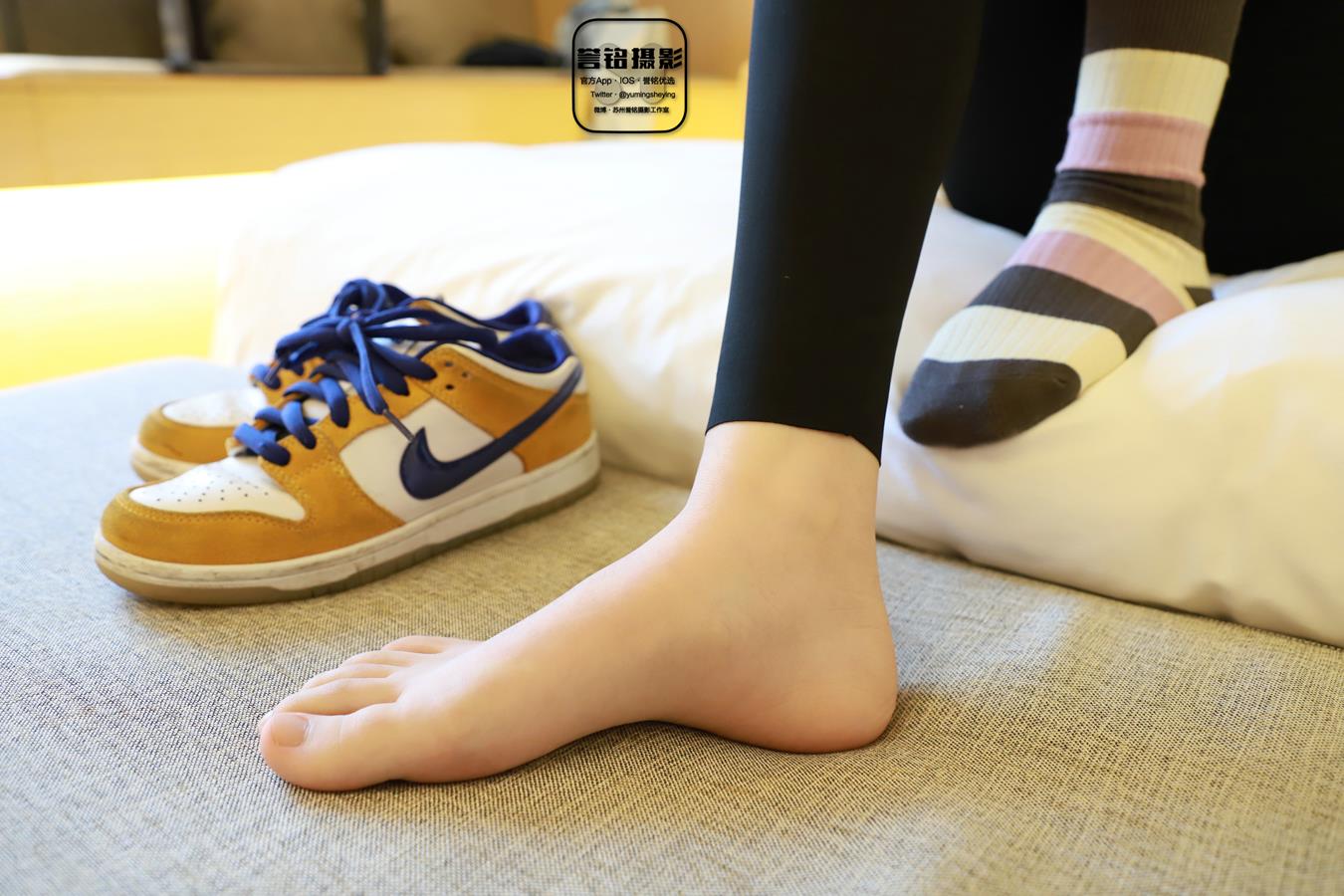 图片[70]-[誉铭传媒]袜足摄影 2022年《2022微信群第11套》[115P] – 速更版-美库