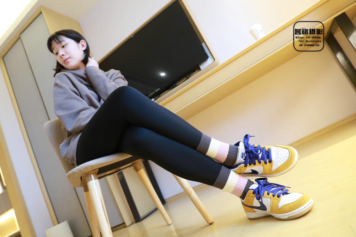 图片[102]-[誉铭传媒]袜足摄影 2022年《2022微信群第11套》[115P] – 速更版-美库